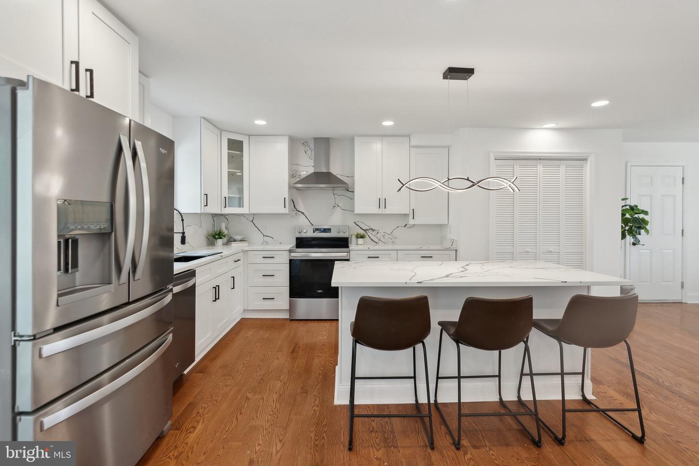 4773 FARNDON CT, FAIRFAX, Virginia 22032, 5 Bedrooms Bedrooms, ,3 BathroomsBathrooms,Residential,For sale,4773 FARNDON CT,VAFX2273290 MLS # VAFX2273290