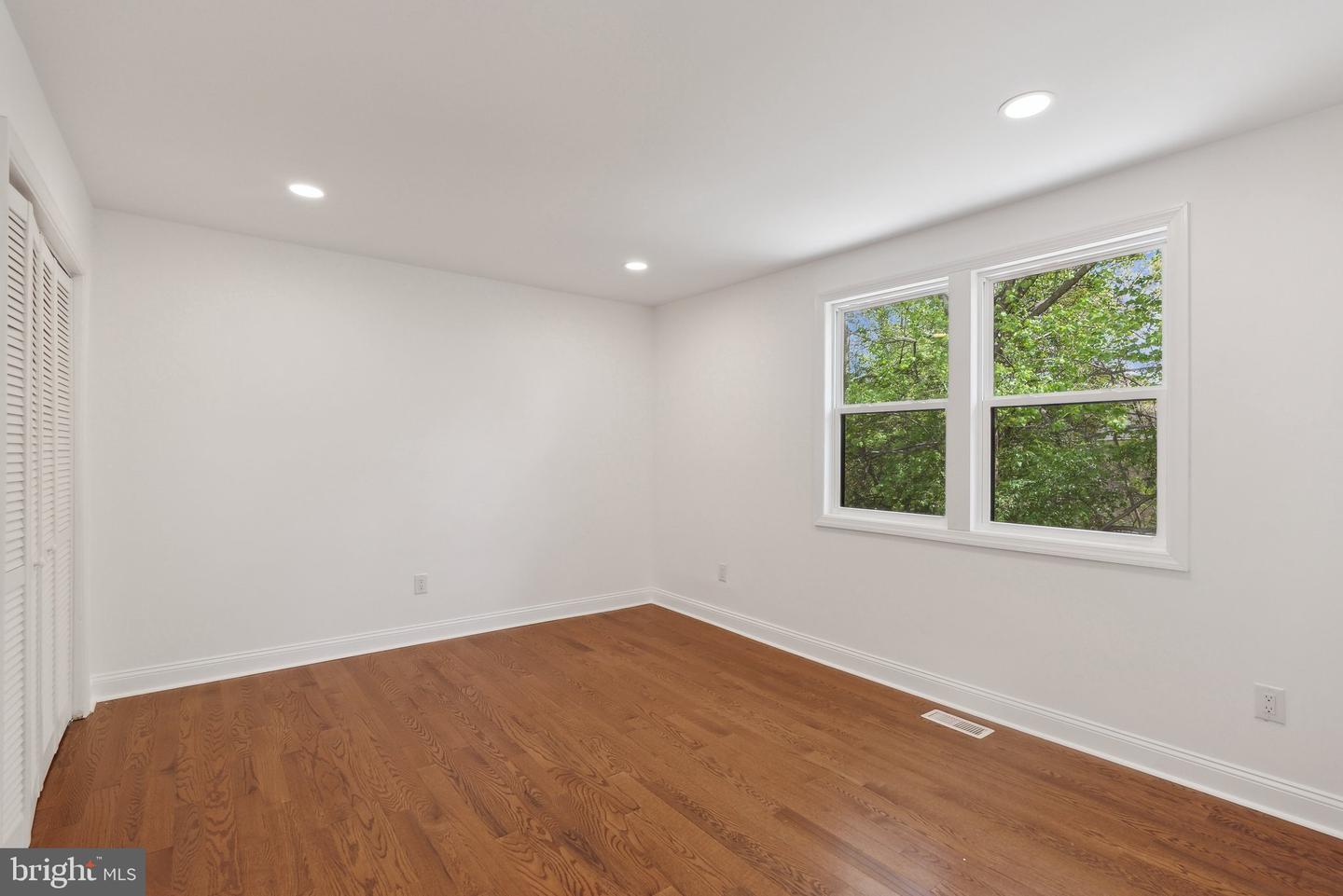 4773 FARNDON CT, FAIRFAX, Virginia 22032, 5 Bedrooms Bedrooms, ,3 BathroomsBathrooms,Residential,For sale,4773 FARNDON CT,VAFX2273290 MLS # VAFX2273290