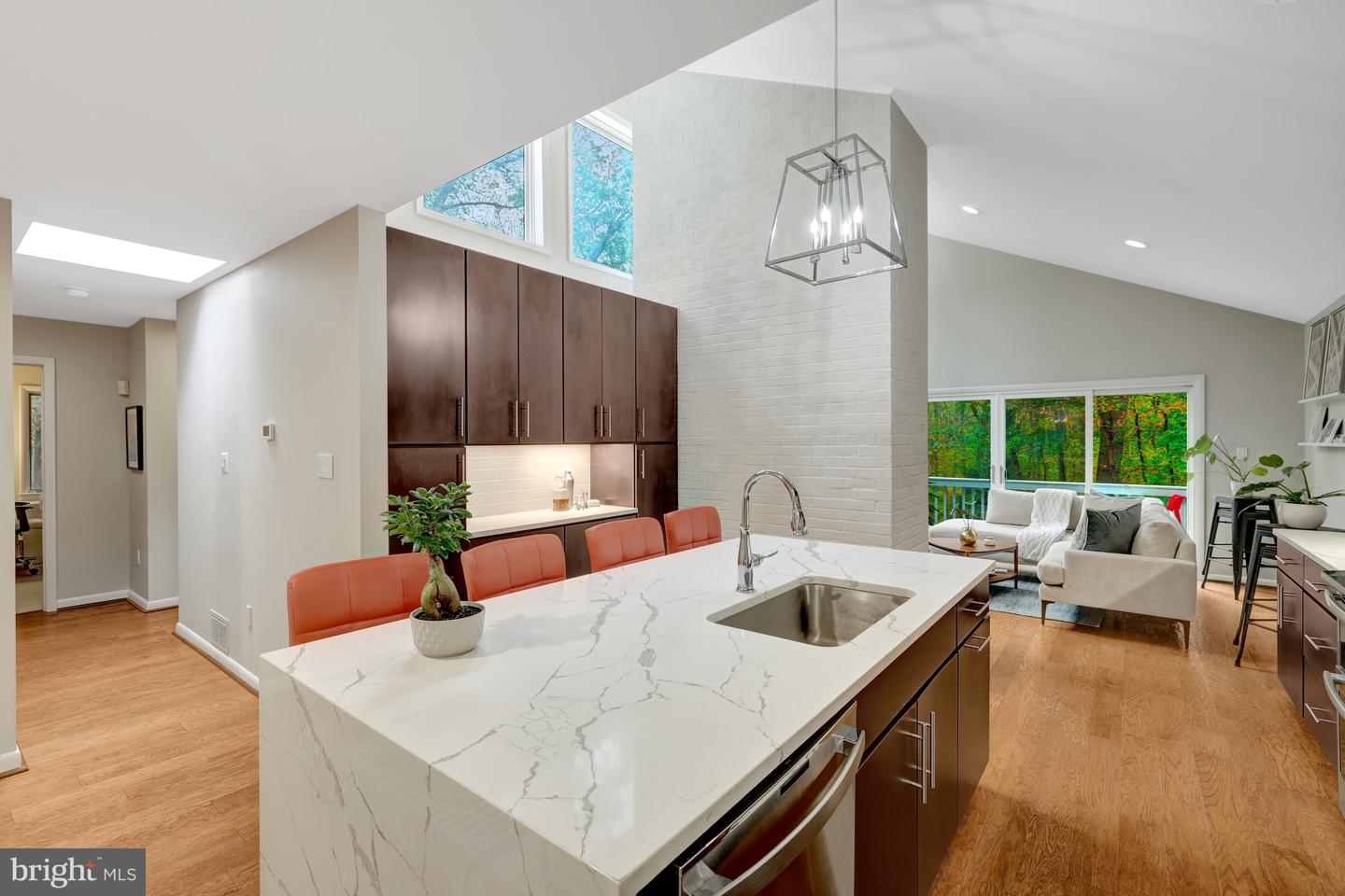 526 SPRINGVALE RD, GREAT FALLS, Virginia 22066, 6 Bedrooms Bedrooms, ,3 BathroomsBathrooms,Residential,For sale,526 SPRINGVALE RD,VAFX2274206 MLS # VAFX2274206 526 SPRINGVALE RD, GREAT FALLS, Virginia 22066, 6 Bedrooms Bedrooms, ,3 BathroomsBathrooms,Residential,For sale,526 SPRINGVALE RD,VAFX2274206 MLS # VAFX2274206