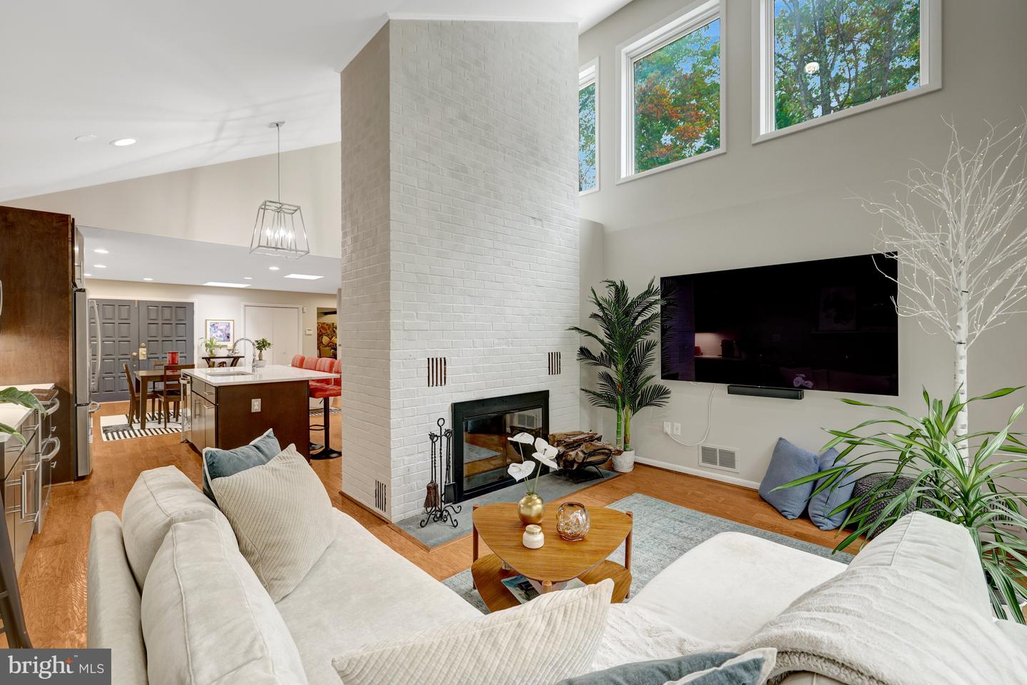 526 SPRINGVALE RD, GREAT FALLS, Virginia 22066, 6 Bedrooms Bedrooms, ,3 BathroomsBathrooms,Residential,For sale,526 SPRINGVALE RD,VAFX2274206 MLS # VAFX2274206 526 SPRINGVALE RD, GREAT FALLS, Virginia 22066, 6 Bedrooms Bedrooms, ,3 BathroomsBathrooms,Residential,For sale,526 SPRINGVALE RD,VAFX2274206 MLS # VAFX2274206