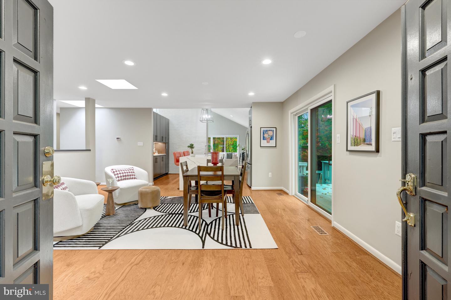 526 SPRINGVALE RD, GREAT FALLS, Virginia 22066, 6 Bedrooms Bedrooms, ,3 BathroomsBathrooms,Residential,For sale,526 SPRINGVALE RD,VAFX2274206 MLS # VAFX2274206 526 SPRINGVALE RD, GREAT FALLS, Virginia 22066, 6 Bedrooms Bedrooms, ,3 BathroomsBathrooms,Residential,For sale,526 SPRINGVALE RD,VAFX2274206 MLS # VAFX2274206