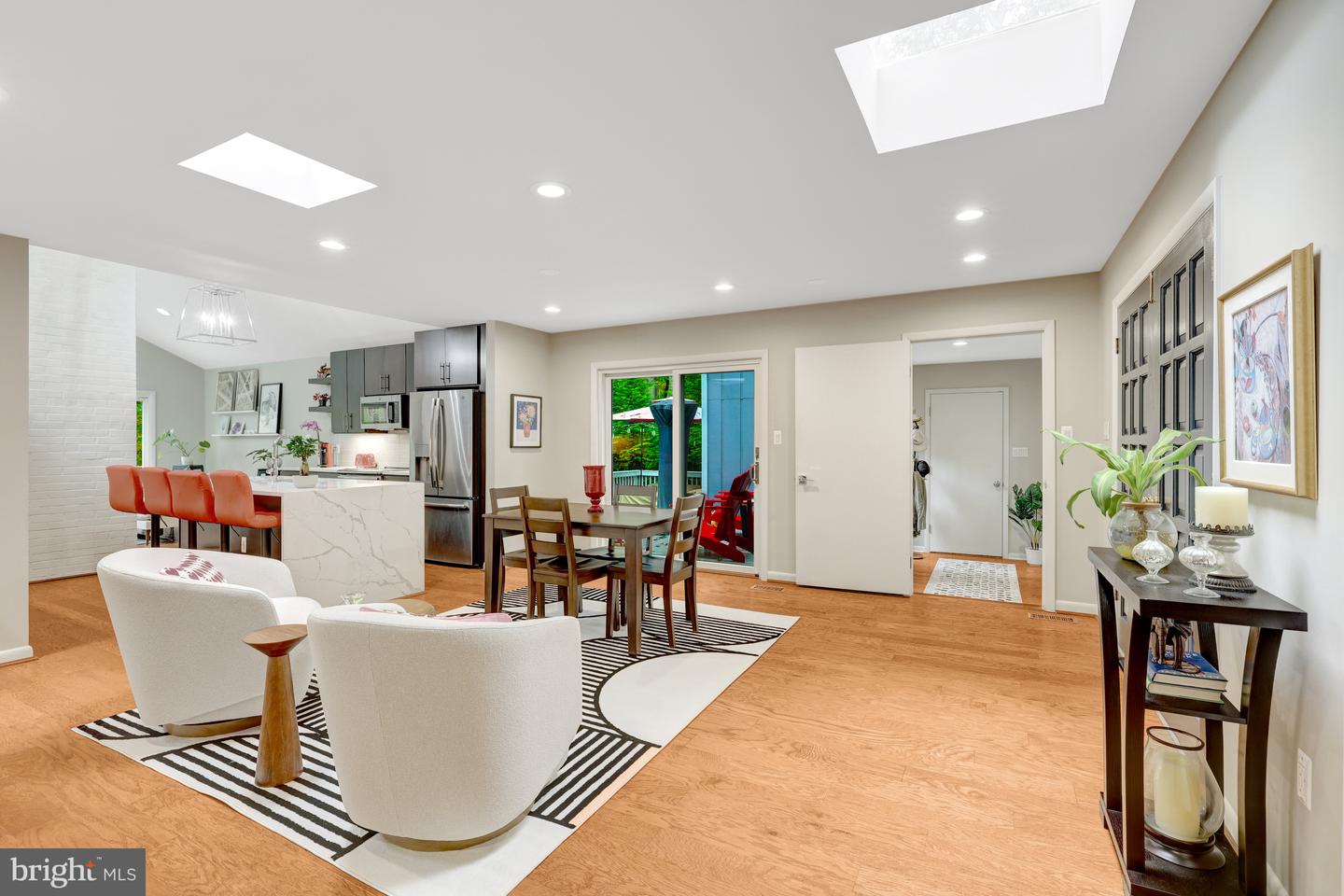 526 SPRINGVALE RD, GREAT FALLS, Virginia 22066, 6 Bedrooms Bedrooms, ,3 BathroomsBathrooms,Residential,For sale,526 SPRINGVALE RD,VAFX2274206 MLS # VAFX2274206 526 SPRINGVALE RD, GREAT FALLS, Virginia 22066, 6 Bedrooms Bedrooms, ,3 BathroomsBathrooms,Residential,For sale,526 SPRINGVALE RD,VAFX2274206 MLS # VAFX2274206