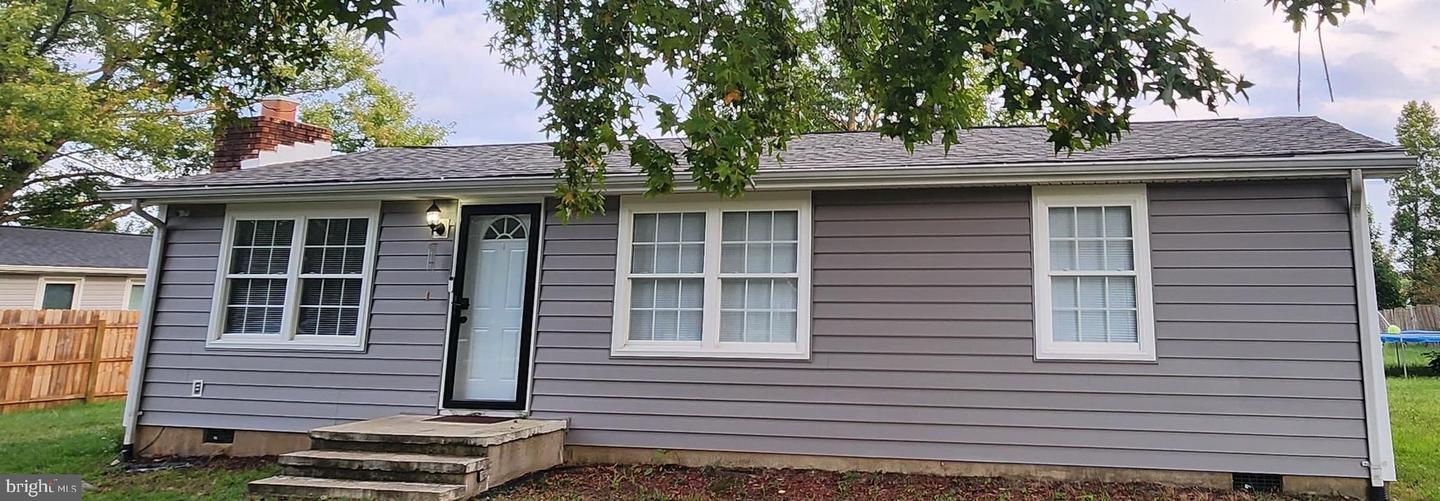 228 THREE CEDARS LN, FREDERICKSBURG, Virginia 22407, 3 Bedrooms Bedrooms, ,1 BathroomBathrooms,Residential,For sale,228 THREE CEDARS LN,VASP2037650 MLS # VASP2037650