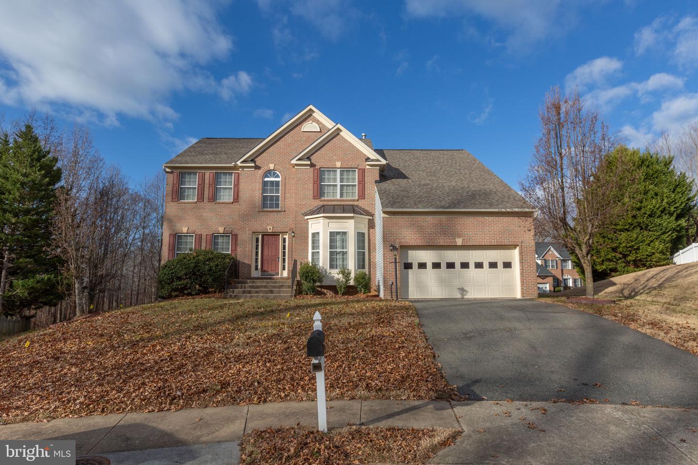 2 BASALT DR, FREDERICKSBURG, Virginia 22406, 5 Bedrooms Bedrooms, ,3 BathroomsBathrooms,Residential,For sale,2 BASALT DR,VAST2044916 MLS # VAST2044916