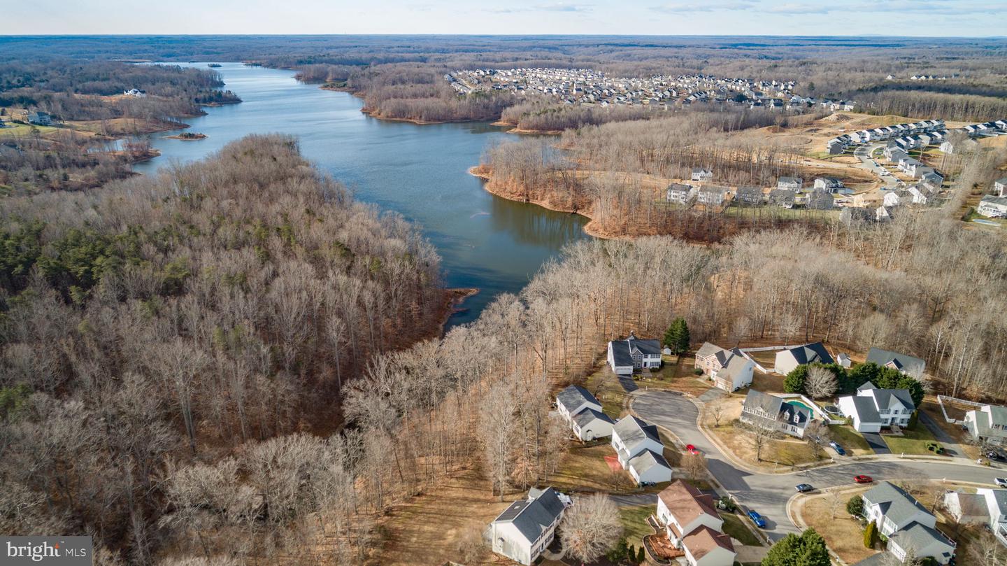 2 BASALT DR, FREDERICKSBURG, Virginia 22406, 5 Bedrooms Bedrooms, ,3 BathroomsBathrooms,Residential,For sale,2 BASALT DR,VAST2044916 MLS # VAST2044916