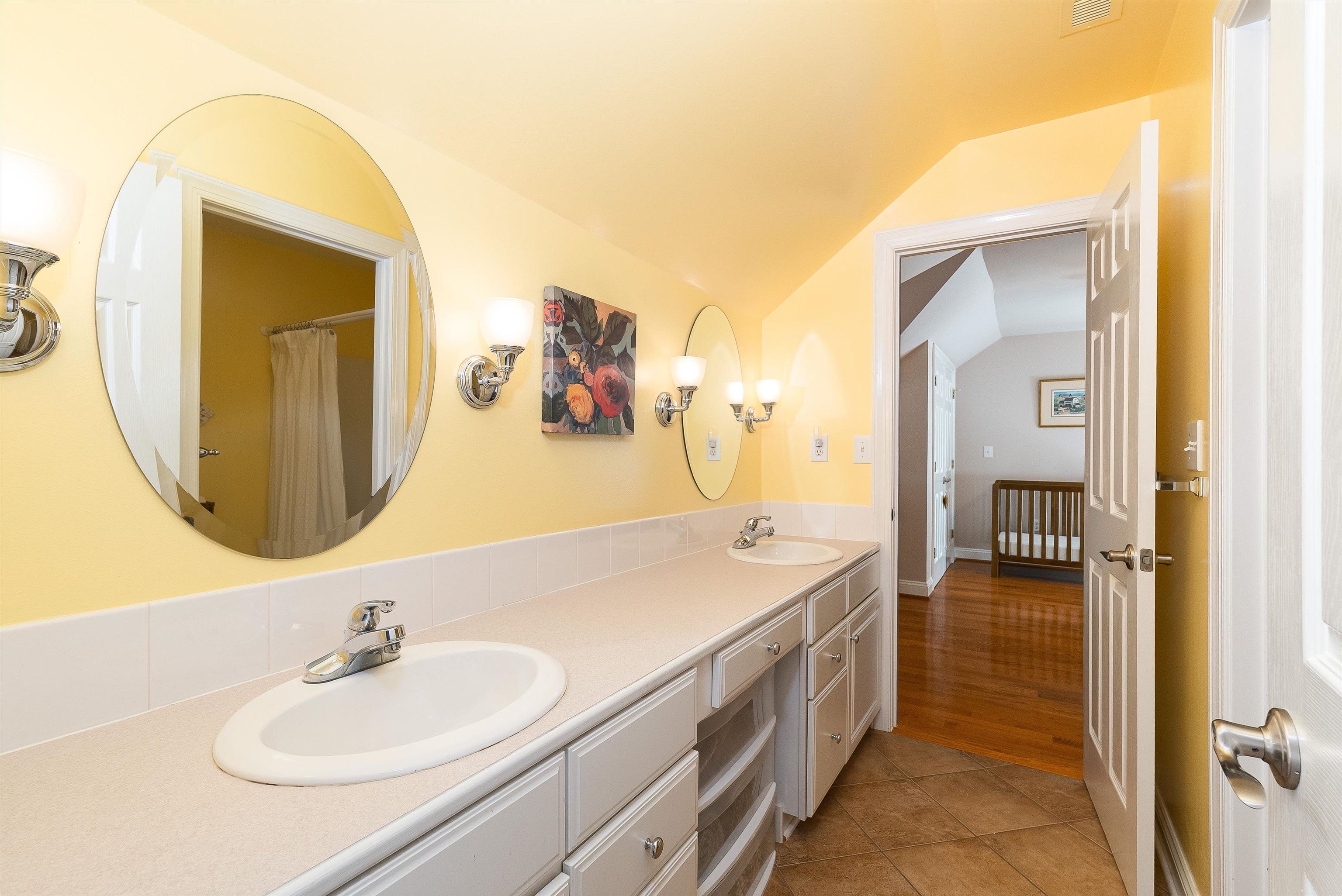 19 FIELDHAVEN PL, STAUNTON, Virginia 24401, 5 Bedrooms Bedrooms, ,4 BathroomsBathrooms,Residential,19 FIELDHAVEN PL,673519 MLS # 673519