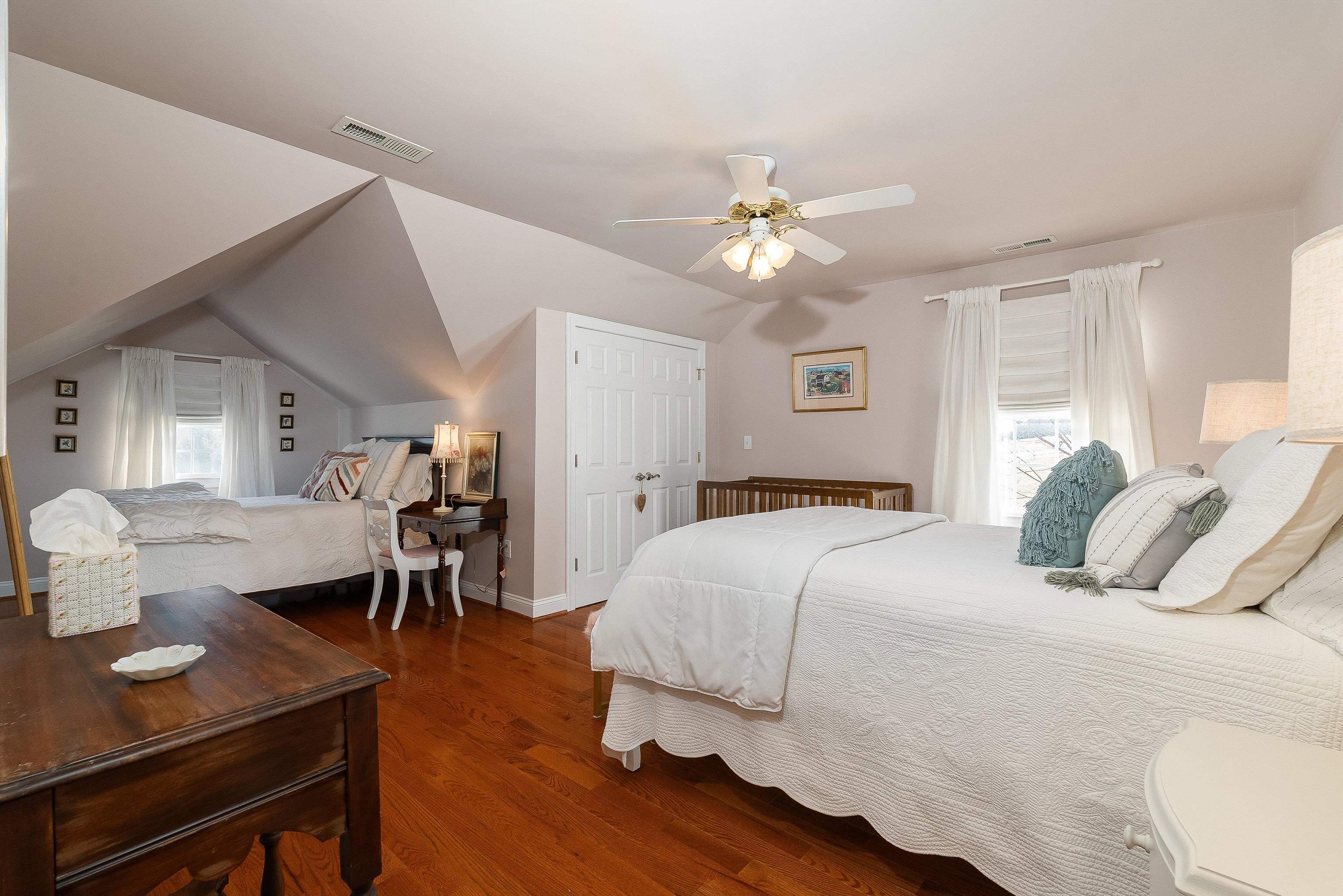 19 FIELDHAVEN PL, STAUNTON, Virginia 24401, 5 Bedrooms Bedrooms, ,4 BathroomsBathrooms,Residential,19 FIELDHAVEN PL,673519 MLS # 673519