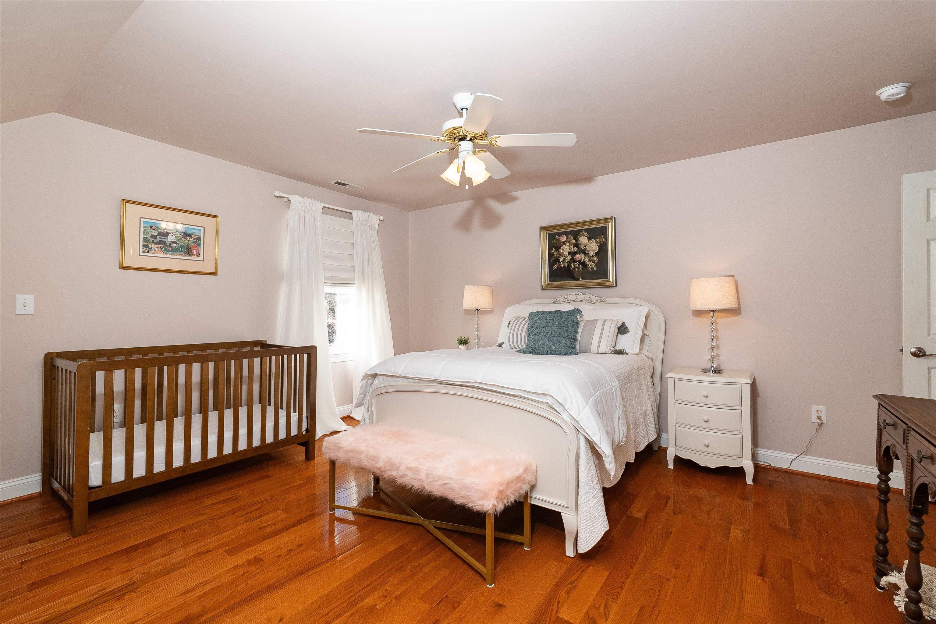 19 FIELDHAVEN PL, STAUNTON, Virginia 24401, 5 Bedrooms Bedrooms, ,4 BathroomsBathrooms,Residential,19 FIELDHAVEN PL,673519 MLS # 673519