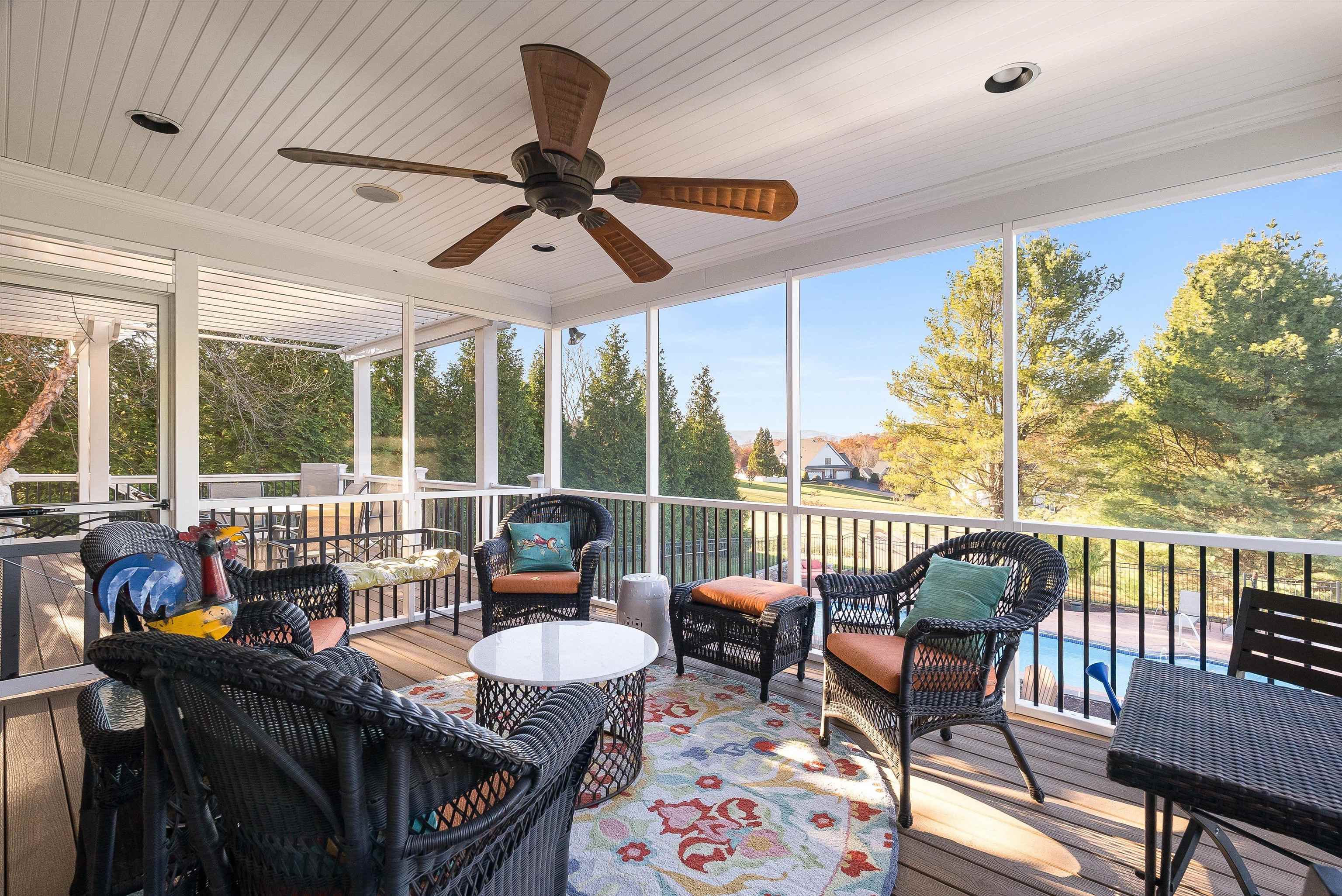 19 FIELDHAVEN PL, STAUNTON, Virginia 24401, 5 Bedrooms Bedrooms, ,4 BathroomsBathrooms,Residential,19 FIELDHAVEN PL,673519 MLS # 673519