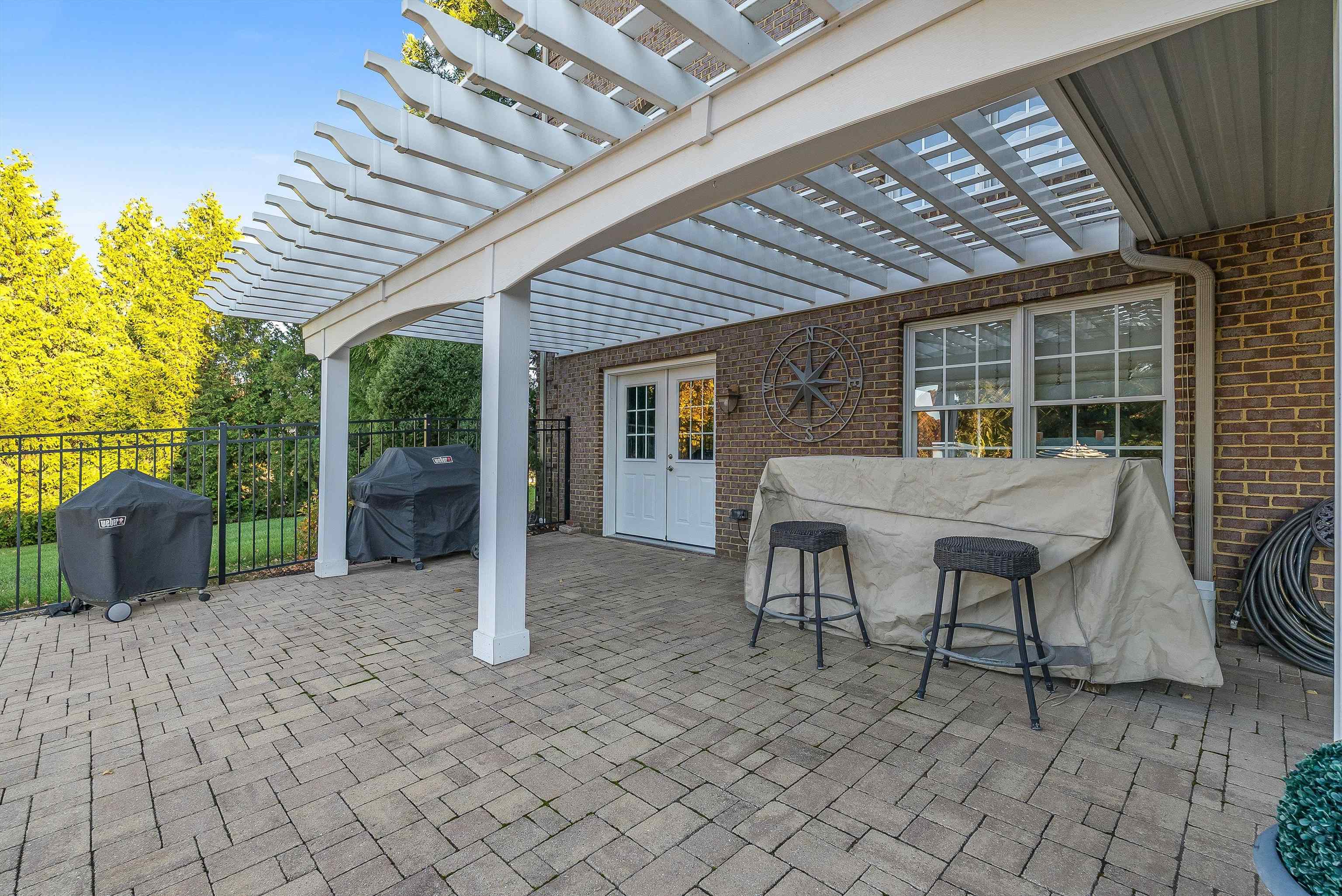 19 FIELDHAVEN PL, STAUNTON, Virginia 24401, 5 Bedrooms Bedrooms, ,4 BathroomsBathrooms,Residential,19 FIELDHAVEN PL,673519 MLS # 673519