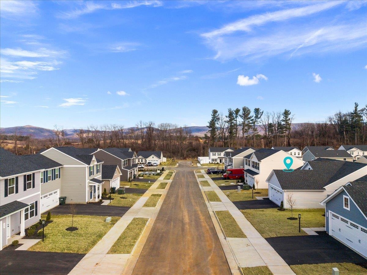 332 WHITE BIRCH RD, WAYNESBORO, Virginia 22980, 3 Bedrooms Bedrooms, ,2 BathroomsBathrooms,Residential,332 WHITE BIRCH RD,673543 MLS # 673543