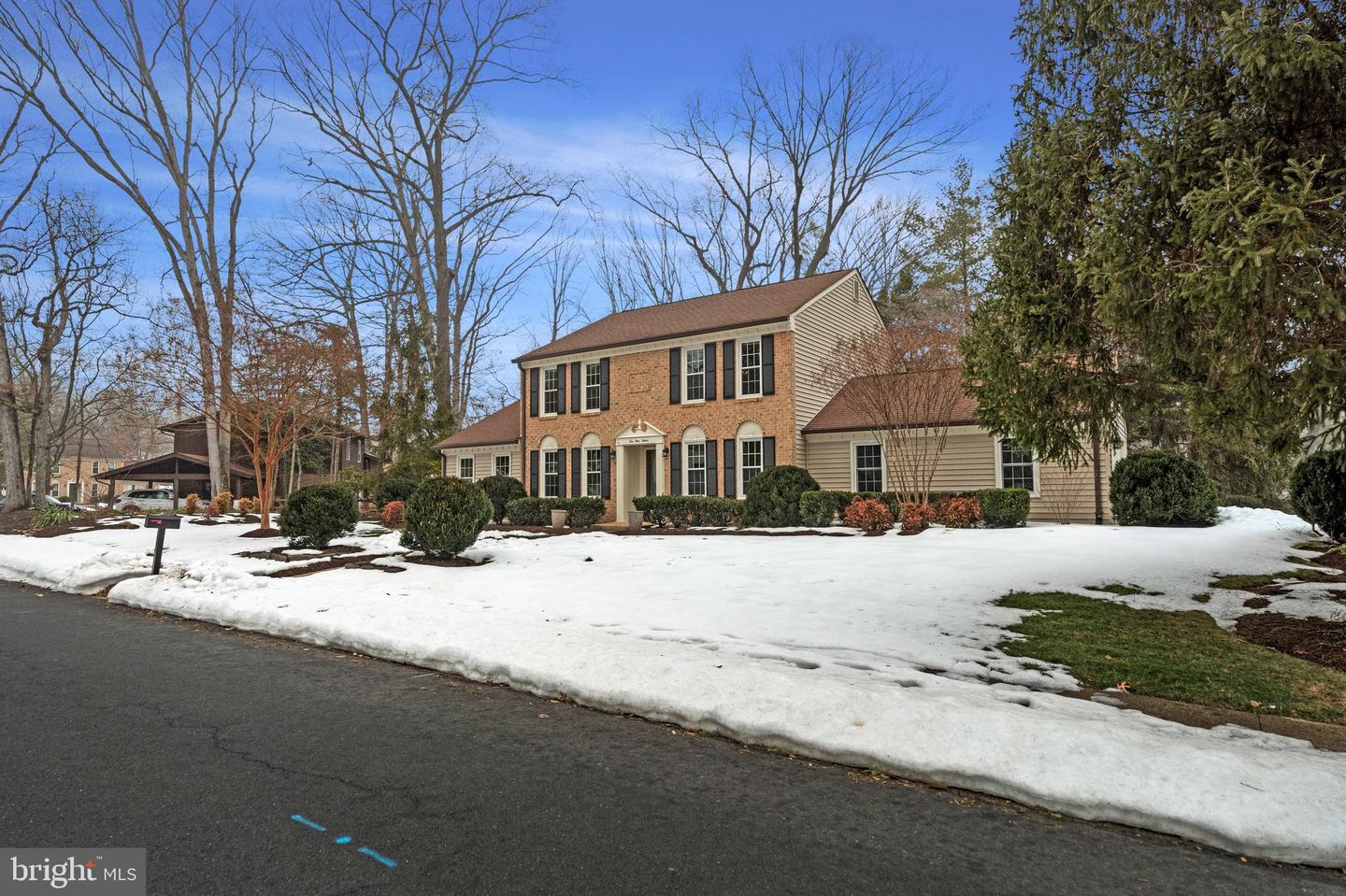 10912 HUNT CLUB RD, RESTON, Virginia 20190, 4 Bedrooms Bedrooms, ,4 BathroomsBathrooms,Residential,For sale,10912 HUNT CLUB RD,VAFX2285438 MLS # VAFX2285438 10912 HUNT CLUB RD, RESTON, Virginia 20190, 4 Bedrooms Bedrooms, ,4 BathroomsBathrooms,Residential,For sale,10912 HUNT CLUB RD,VAFX2285438 MLS # VAFX2285438