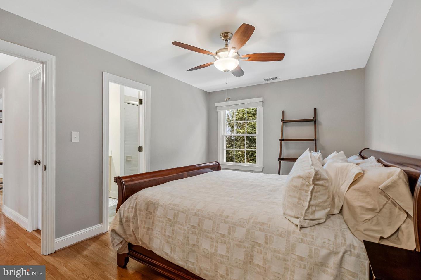 10912 HUNT CLUB RD, RESTON, Virginia 20190, 4 Bedrooms Bedrooms, ,4 BathroomsBathrooms,Residential,For sale,10912 HUNT CLUB RD,VAFX2285438 MLS # VAFX2285438 10912 HUNT CLUB RD, RESTON, Virginia 20190, 4 Bedrooms Bedrooms, ,4 BathroomsBathrooms,Residential,For sale,10912 HUNT CLUB RD,VAFX2285438 MLS # VAFX2285438