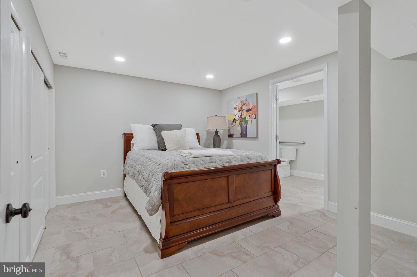 10912 HUNT CLUB RD, RESTON, Virginia 20190, 4 Bedrooms Bedrooms, ,4 BathroomsBathrooms,Residential,For sale,10912 HUNT CLUB RD,VAFX2285438 MLS # VAFX2285438 10912 HUNT CLUB RD, RESTON, Virginia 20190, 4 Bedrooms Bedrooms, ,4 BathroomsBathrooms,Residential,For sale,10912 HUNT CLUB RD,VAFX2285438 MLS # VAFX2285438