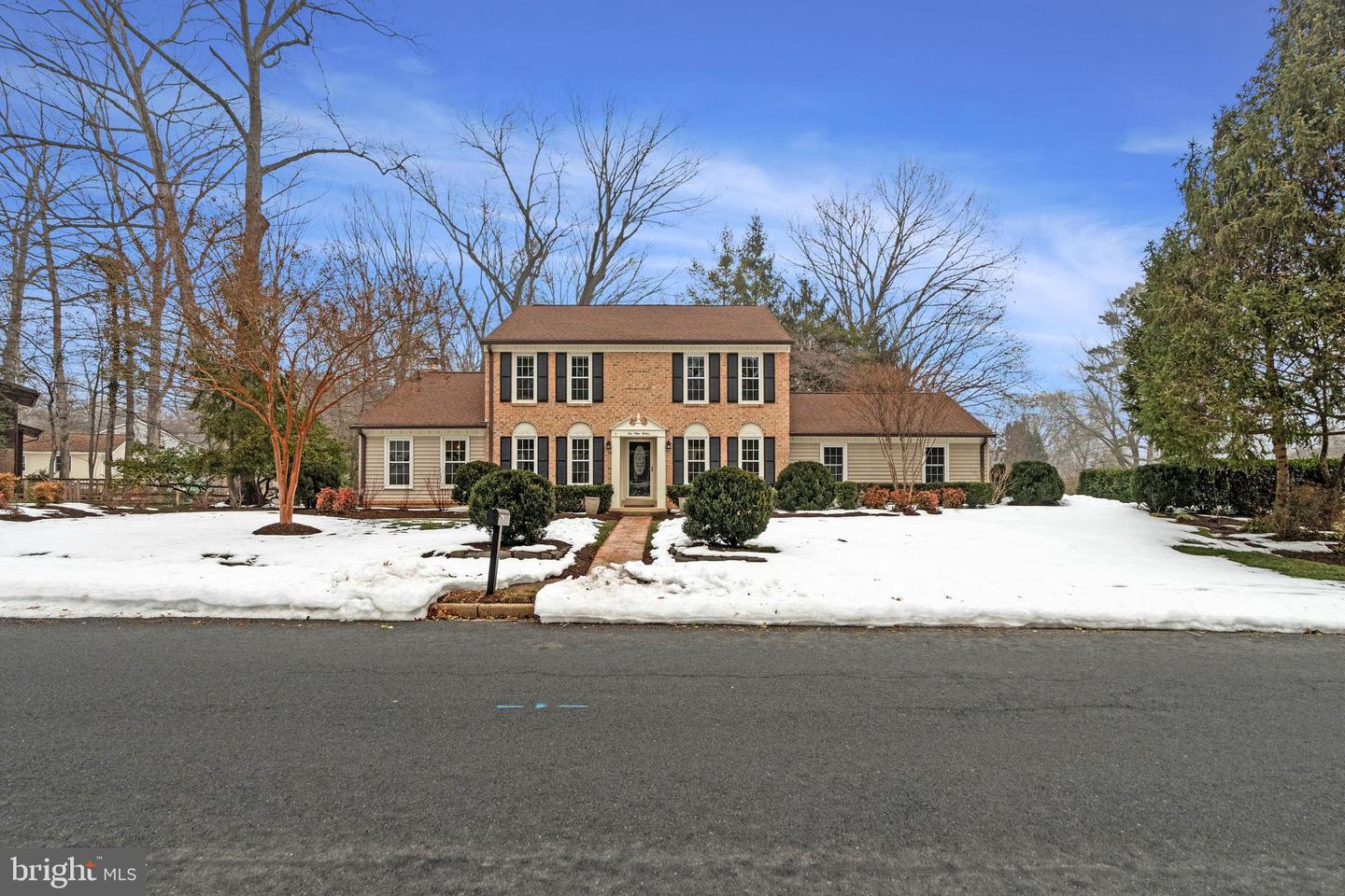 10912 HUNT CLUB RD, RESTON, Virginia 20190, 4 Bedrooms Bedrooms, ,4 BathroomsBathrooms,Residential,For sale,10912 HUNT CLUB RD,VAFX2285438 MLS # VAFX2285438 10912 HUNT CLUB RD, RESTON, Virginia 20190, 4 Bedrooms Bedrooms, ,4 BathroomsBathrooms,Residential,For sale,10912 HUNT CLUB RD,VAFX2285438 MLS # VAFX2285438