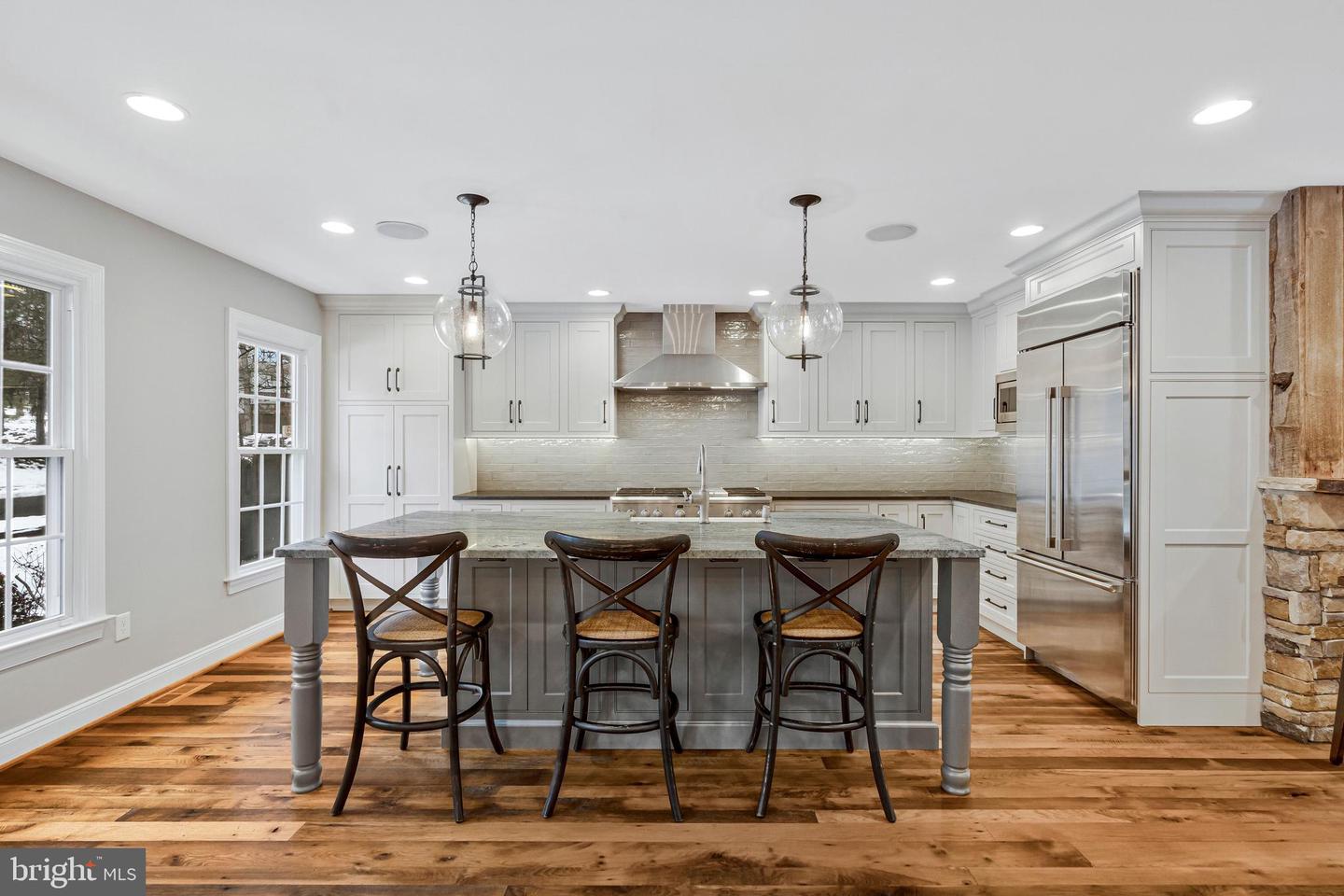 10912 HUNT CLUB RD, RESTON, Virginia 20190, 4 Bedrooms Bedrooms, ,4 BathroomsBathrooms,Residential,For sale,10912 HUNT CLUB RD,VAFX2285438 MLS # VAFX2285438 10912 HUNT CLUB RD, RESTON, Virginia 20190, 4 Bedrooms Bedrooms, ,4 BathroomsBathrooms,Residential,For sale,10912 HUNT CLUB RD,VAFX2285438 MLS # VAFX2285438