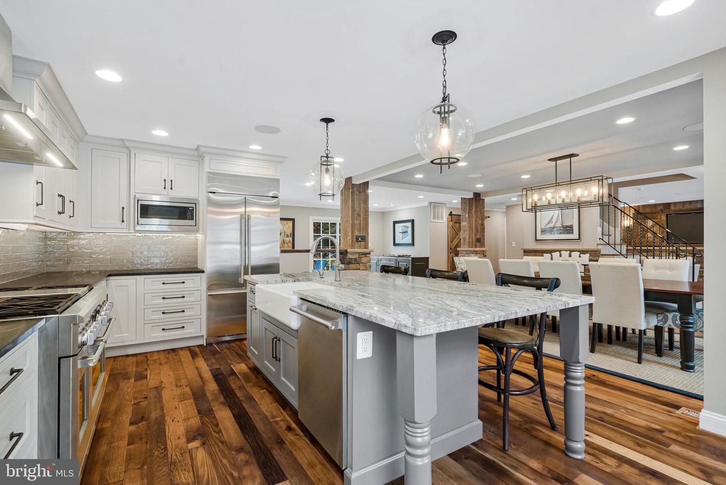 10912 HUNT CLUB RD, RESTON, Virginia 20190, 4 Bedrooms Bedrooms, ,4 BathroomsBathrooms,Residential,For sale,10912 HUNT CLUB RD,VAFX2285438 MLS # VAFX2285438 10912 HUNT CLUB RD, RESTON, Virginia 20190, 4 Bedrooms Bedrooms, ,4 BathroomsBathrooms,Residential,For sale,10912 HUNT CLUB RD,VAFX2285438 MLS # VAFX2285438