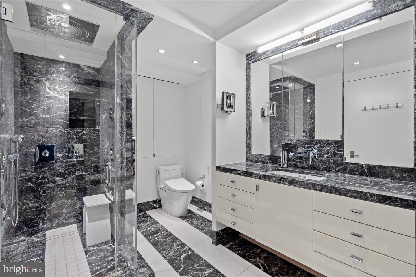 700 NEW HAMPSHIRE AVE NW #708/709, WASHINGTON, District Of Columbia 20037, 2 Bedrooms Bedrooms, ,3 BathroomsBathrooms,Residential,For sale,700 NEW HAMPSHIRE AVE NW #708/709,DCDC2241730 MLS # DCDC2241730 700 NEW HAMPSHIRE AVE NW #708/709, WASHINGTON, District Of Columbia 20037, 2 Bedrooms Bedrooms, ,3 BathroomsBathrooms,Residential,For sale,700 NEW HAMPSHIRE AVE NW #708/709,DCDC2241730 MLS # DCDC2241730