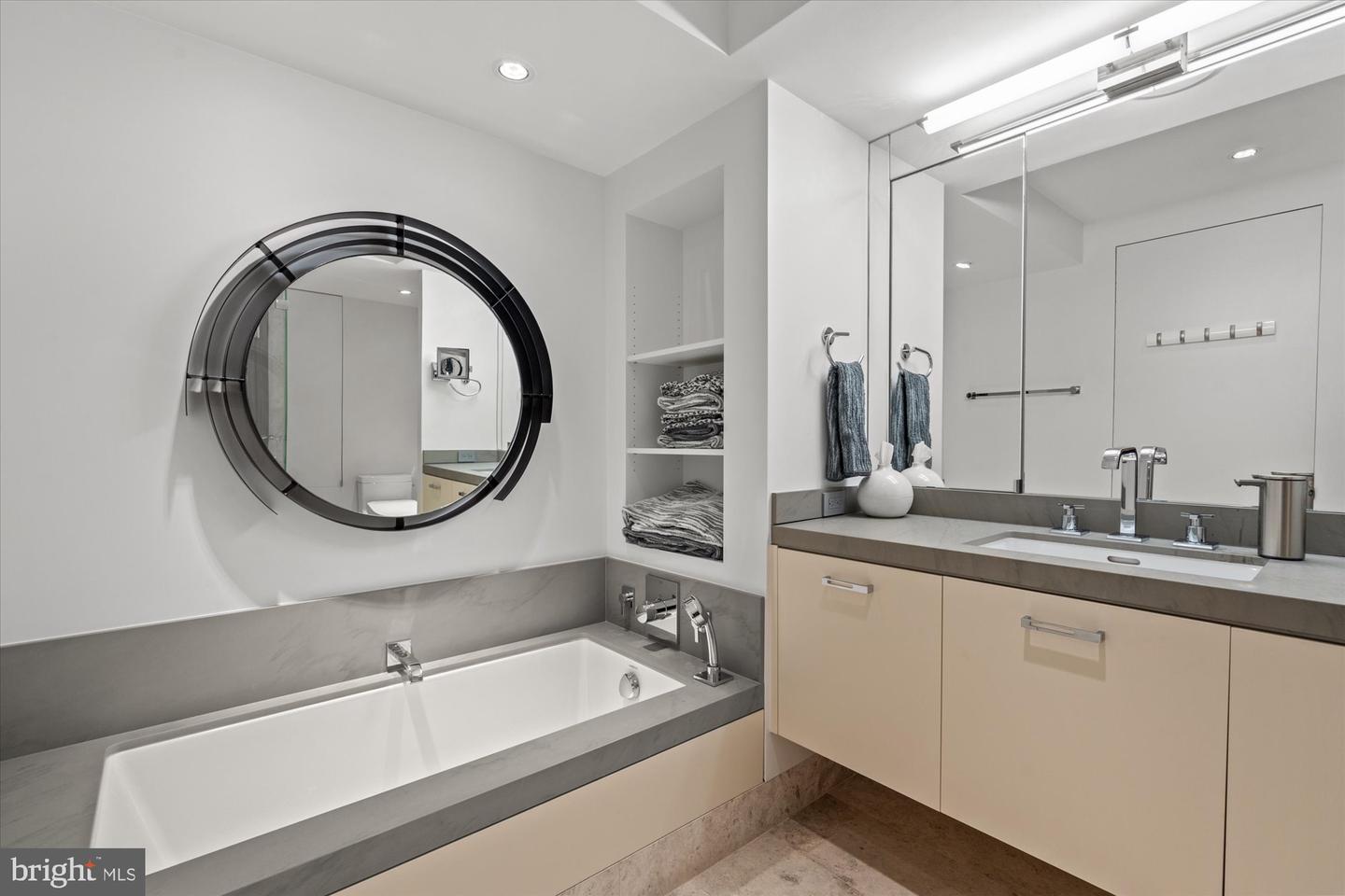 700 NEW HAMPSHIRE AVE NW #708/709, WASHINGTON, District Of Columbia 20037, 2 Bedrooms Bedrooms, ,3 BathroomsBathrooms,Residential,For sale,700 NEW HAMPSHIRE AVE NW #708/709,DCDC2241730 MLS # DCDC2241730 700 NEW HAMPSHIRE AVE NW #708/709, WASHINGTON, District Of Columbia 20037, 2 Bedrooms Bedrooms, ,3 BathroomsBathrooms,Residential,For sale,700 NEW HAMPSHIRE AVE NW #708/709,DCDC2241730 MLS # DCDC2241730