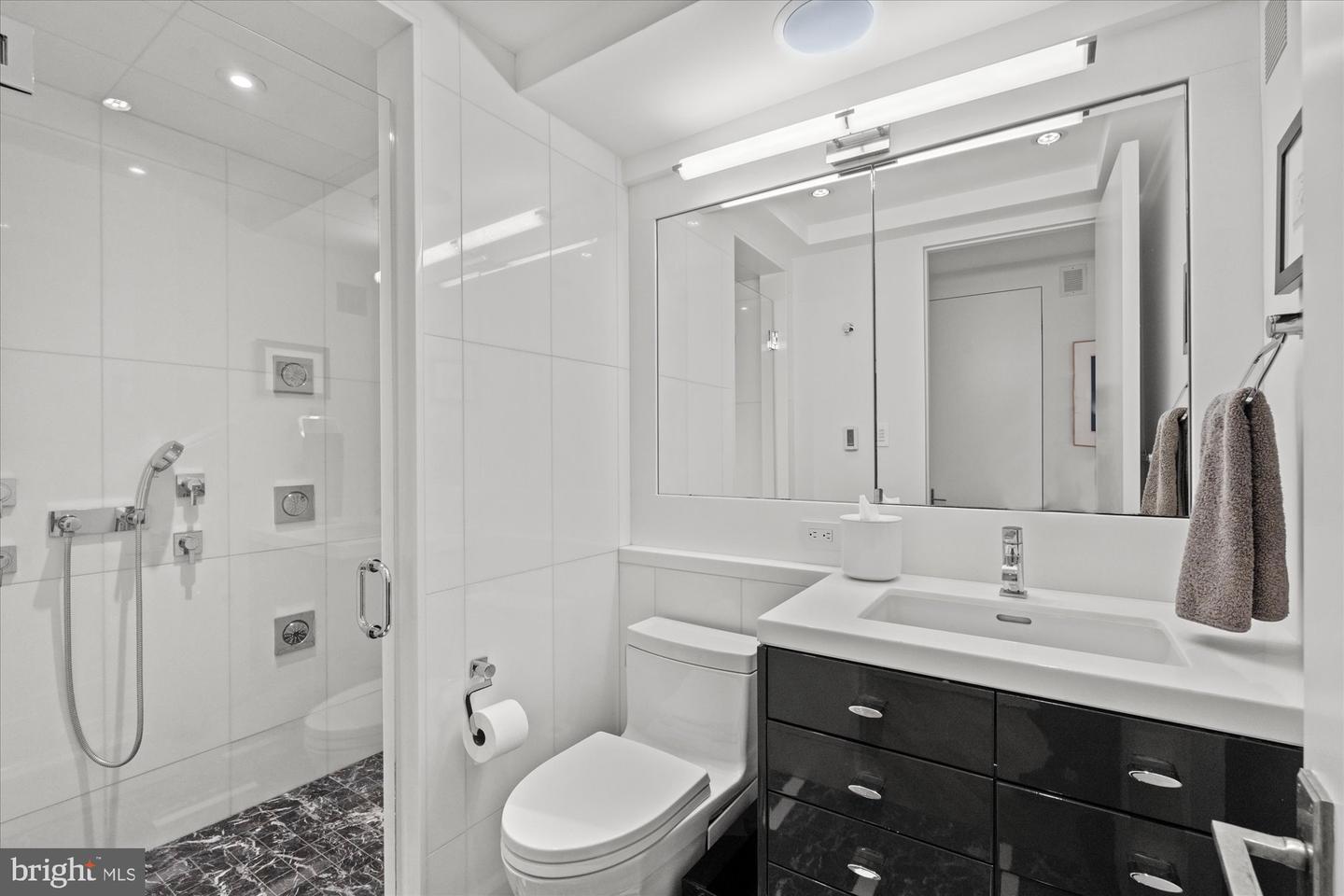 700 NEW HAMPSHIRE AVE NW #708/709, WASHINGTON, District Of Columbia 20037, 2 Bedrooms Bedrooms, ,3 BathroomsBathrooms,Residential,For sale,700 NEW HAMPSHIRE AVE NW #708/709,DCDC2241730 MLS # DCDC2241730 700 NEW HAMPSHIRE AVE NW #708/709, WASHINGTON, District Of Columbia 20037, 2 Bedrooms Bedrooms, ,3 BathroomsBathrooms,Residential,For sale,700 NEW HAMPSHIRE AVE NW #708/709,DCDC2241730 MLS # DCDC2241730