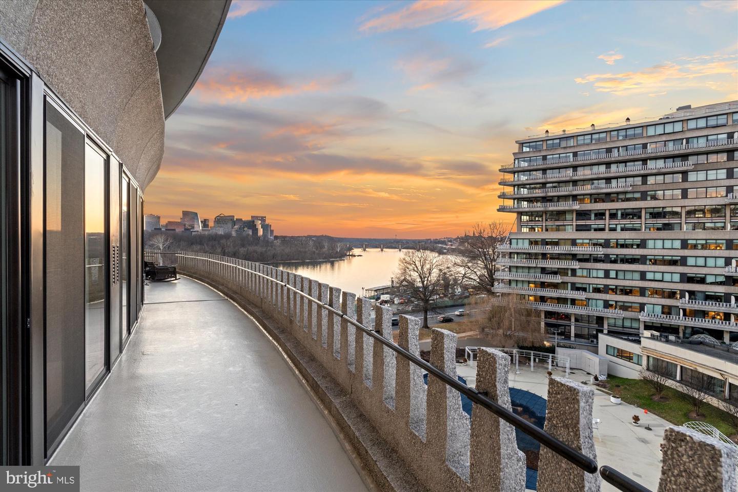 700 NEW HAMPSHIRE AVE NW #708/709, WASHINGTON, District Of Columbia 20037, 2 Bedrooms Bedrooms, ,3 BathroomsBathrooms,Residential,For sale,700 NEW HAMPSHIRE AVE NW #708/709,DCDC2241730 MLS # DCDC2241730 700 NEW HAMPSHIRE AVE NW #708/709, WASHINGTON, District Of Columbia 20037, 2 Bedrooms Bedrooms, ,3 BathroomsBathrooms,Residential,For sale,700 NEW HAMPSHIRE AVE NW #708/709,DCDC2241730 MLS # DCDC2241730