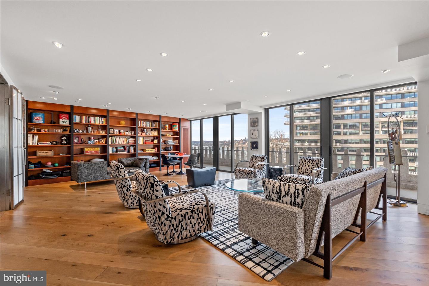 700 NEW HAMPSHIRE AVE NW #708/709, WASHINGTON, District Of Columbia 20037, 2 Bedrooms Bedrooms, ,3 BathroomsBathrooms,Residential,For sale,700 NEW HAMPSHIRE AVE NW #708/709,DCDC2241730 MLS # DCDC2241730 700 NEW HAMPSHIRE AVE NW #708/709, WASHINGTON, District Of Columbia 20037, 2 Bedrooms Bedrooms, ,3 BathroomsBathrooms,Residential,For sale,700 NEW HAMPSHIRE AVE NW #708/709,DCDC2241730 MLS # DCDC2241730