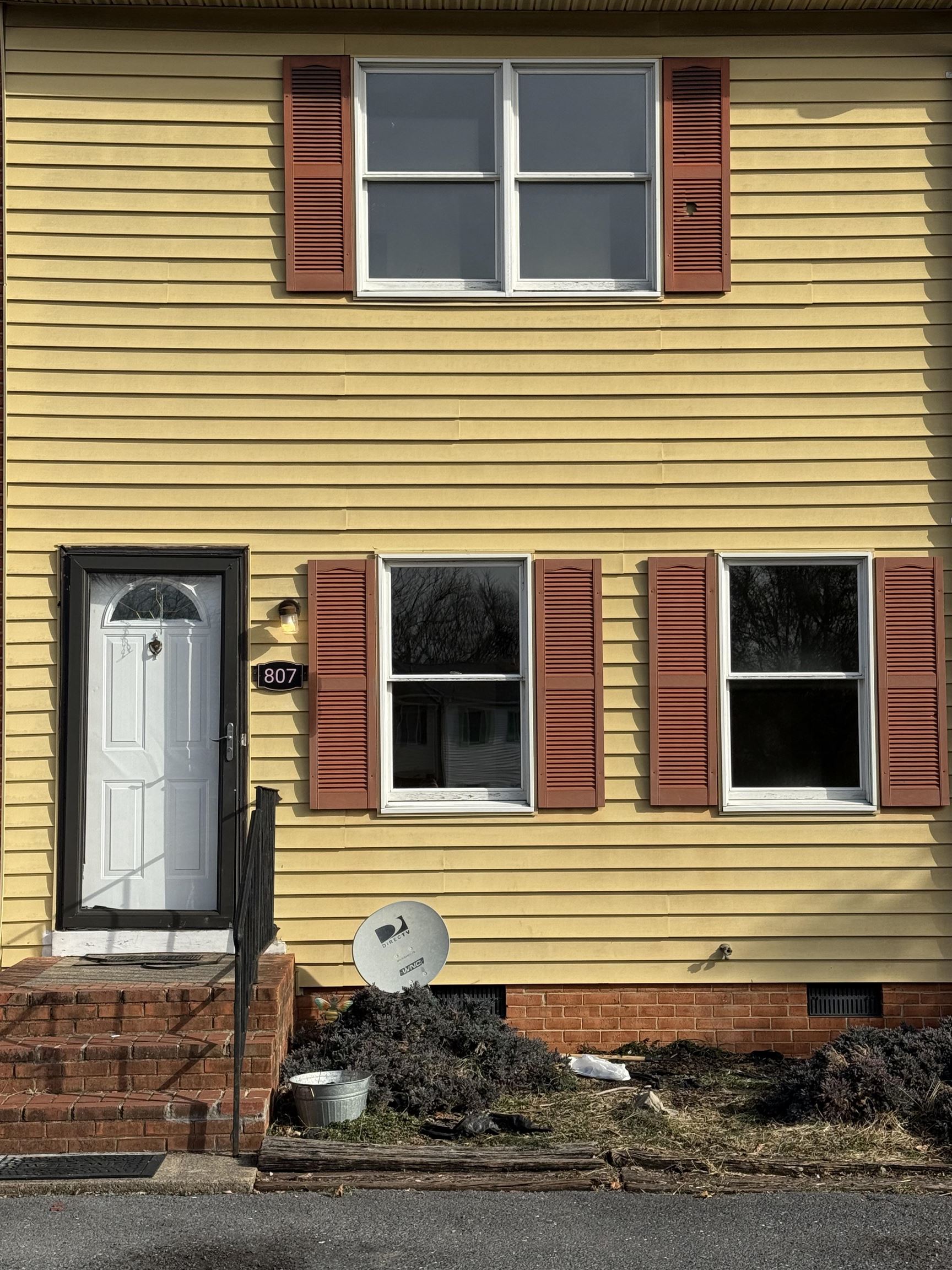 807 VINE ST, HARRISONBURG, Virginia 22801, 2 Bedrooms Bedrooms, ,2 BathroomsBathrooms,Residential,807 VINE ST,673555 MLS # 673555