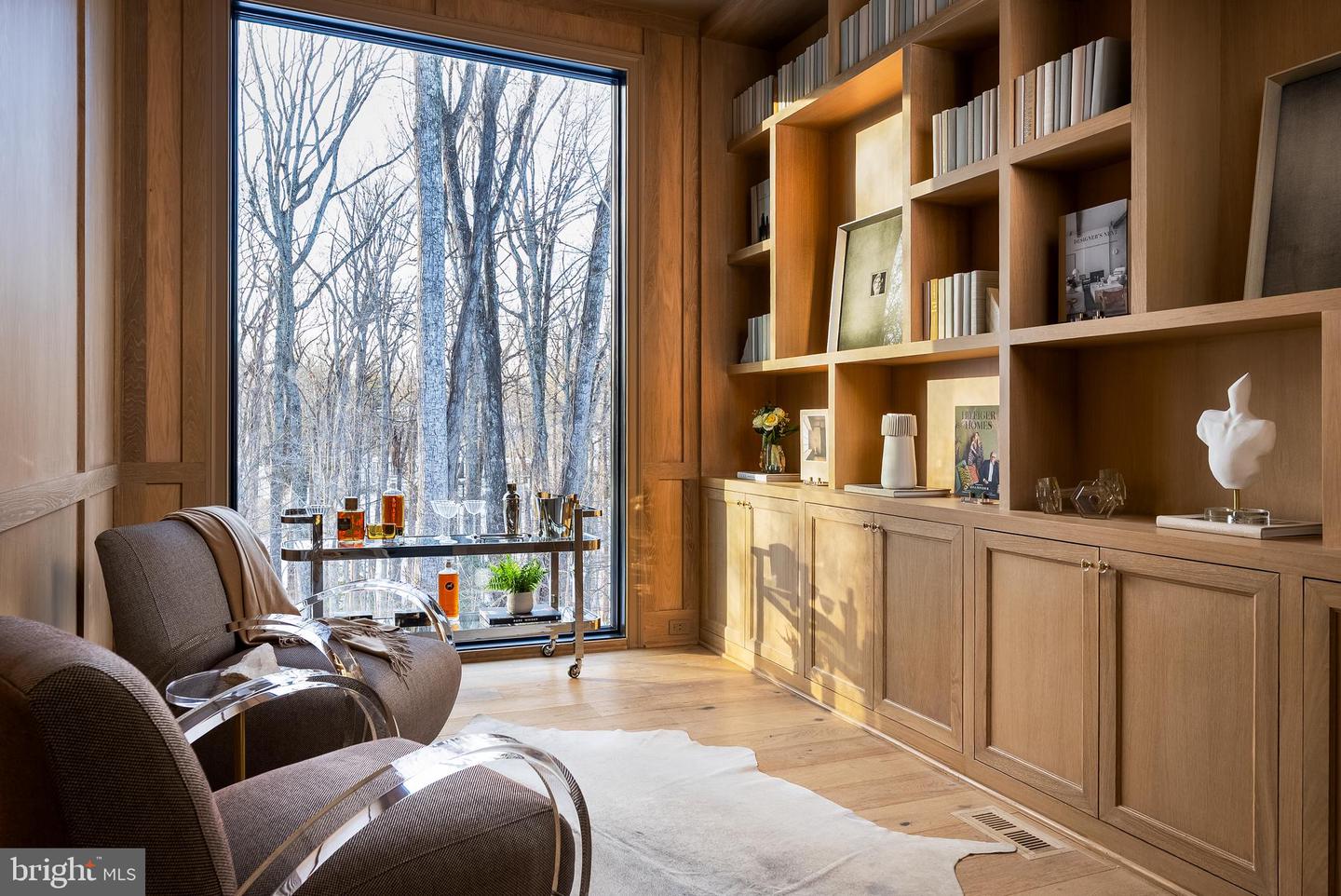 8634 OVERLOOK RD, MCLEAN, Virginia 22102, 6 Bedrooms Bedrooms, ,7 BathroomsBathrooms,Residential,For sale,8634 OVERLOOK RD,VAFX2286844 MLS # VAFX2286844