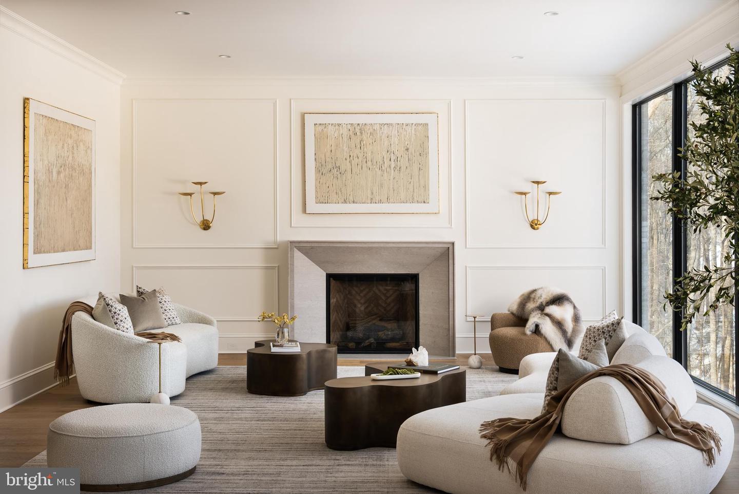 8634 OVERLOOK RD, MCLEAN, Virginia 22102, 6 Bedrooms Bedrooms, ,7 BathroomsBathrooms,Residential,For sale,8634 OVERLOOK RD,VAFX2286844 MLS # VAFX2286844