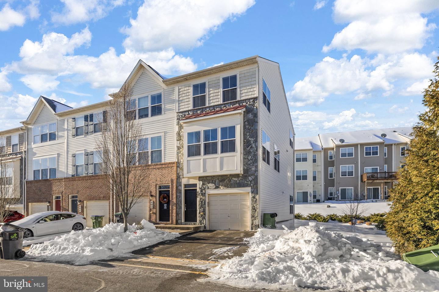 400 WOODSTREAM CIR #32140, STAFFORD, Virginia 22556, 2 Bedrooms Bedrooms, ,2 BathroomsBathrooms,Residential,For sale,400 WOODSTREAM CIR #32140,VAST2045470 MLS # VAST2045470