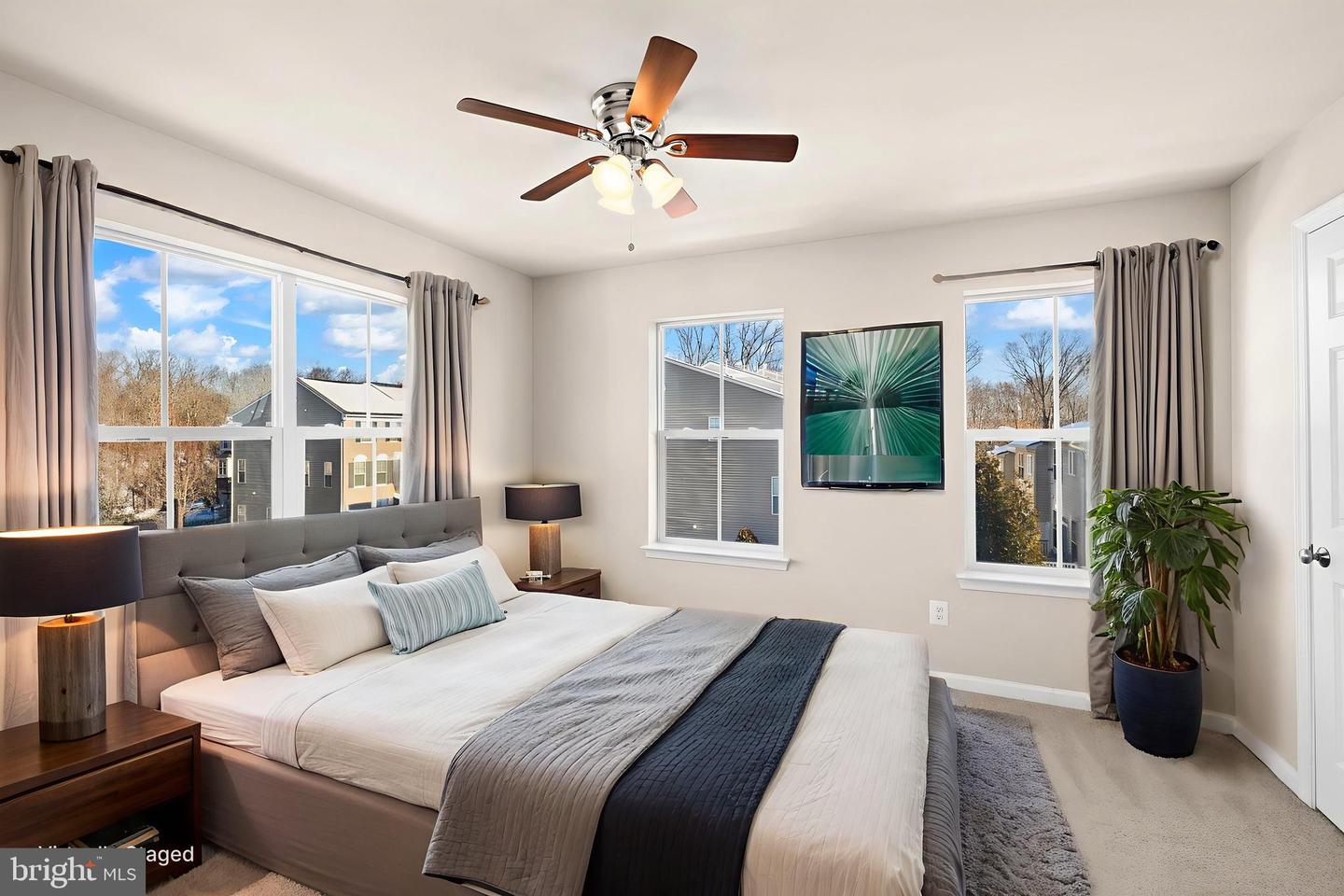 400 WOODSTREAM CIR #32140, STAFFORD, Virginia 22556, 2 Bedrooms Bedrooms, ,2 BathroomsBathrooms,Residential,For sale,400 WOODSTREAM CIR #32140,VAST2045470 MLS # VAST2045470