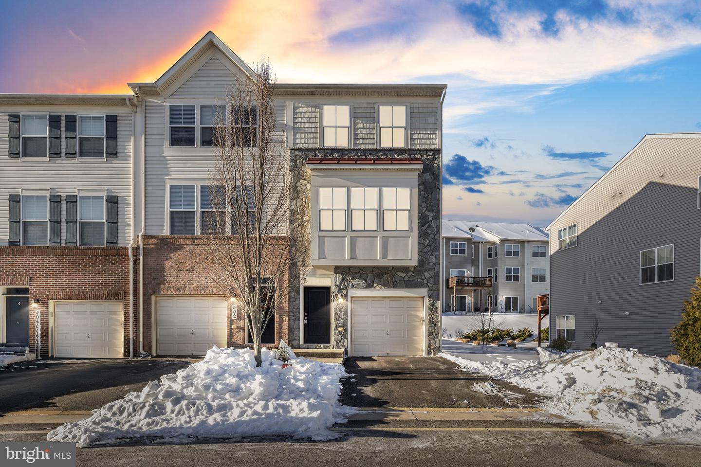 400 WOODSTREAM CIR #32140, STAFFORD, Virginia 22556, 2 Bedrooms Bedrooms, ,2 BathroomsBathrooms,Residential,For sale,400 WOODSTREAM CIR #32140,VAST2045470 MLS # VAST2045470