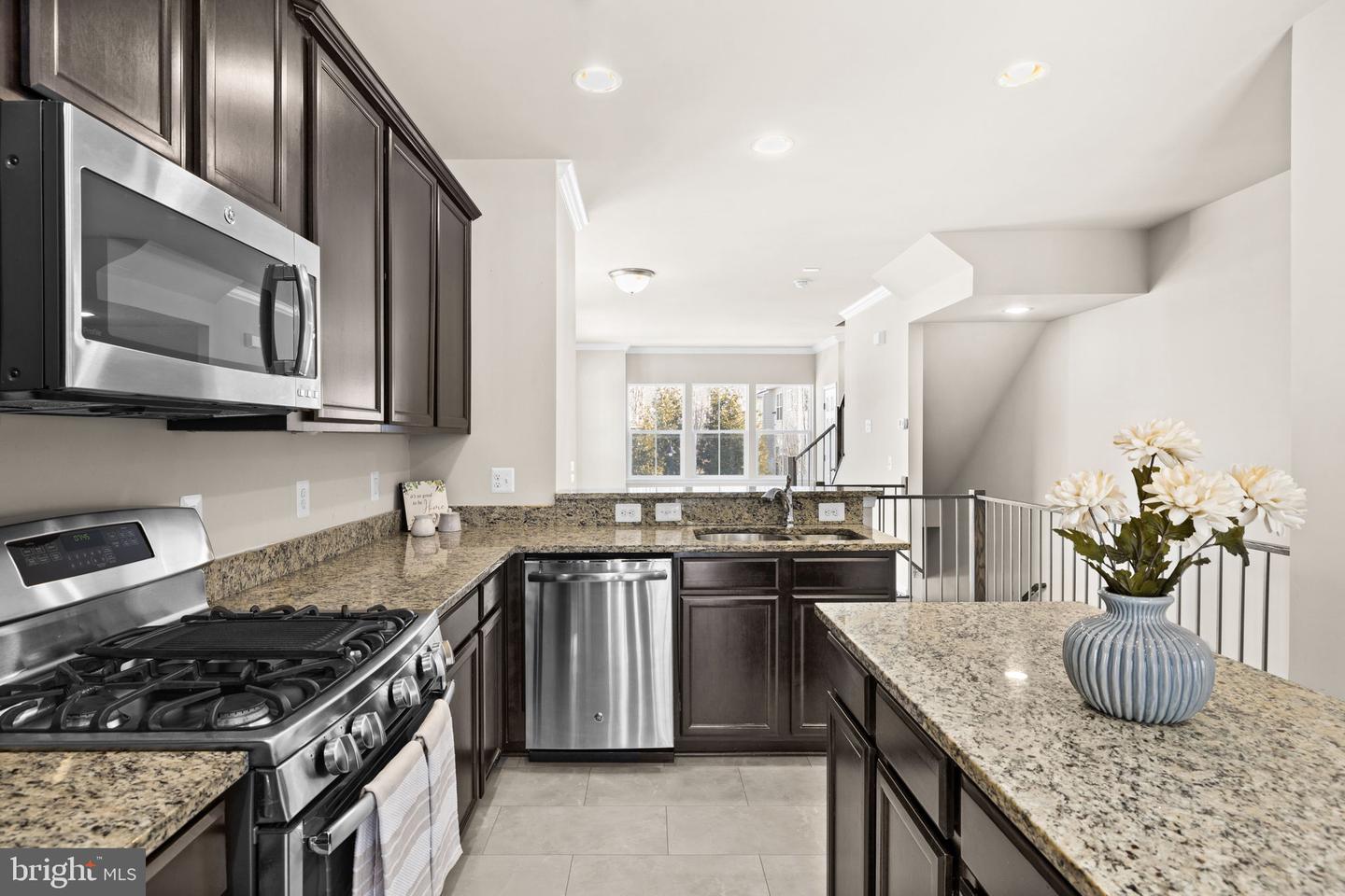 400 WOODSTREAM CIR #32140, STAFFORD, Virginia 22556, 2 Bedrooms Bedrooms, ,2 BathroomsBathrooms,Residential,For sale,400 WOODSTREAM CIR #32140,VAST2045470 MLS # VAST2045470