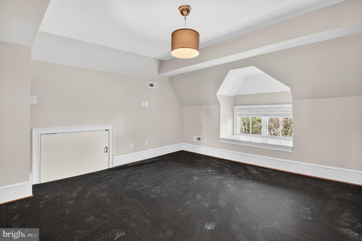 2820 BELLEVUE TER NW, WASHINGTON, District Of Columbia 20007, 5 Bedrooms Bedrooms, 8 Rooms Rooms,4 BathroomsBathrooms,Residential,For sale,2820 BELLEVUE TER NW,DCDC2243286 MLS # DCDC2243286 2820 BELLEVUE TER NW, WASHINGTON, District Of Columbia 20007, 5 Bedrooms Bedrooms, 8 Rooms Rooms,4 BathroomsBathrooms,Residential,For sale,2820 BELLEVUE TER NW,DCDC2243286 MLS # DCDC2243286