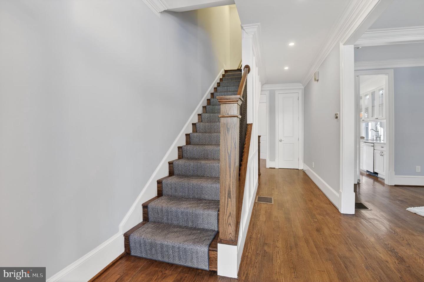 2820 BELLEVUE TER NW, WASHINGTON, District Of Columbia 20007, 5 Bedrooms Bedrooms, 8 Rooms Rooms,4 BathroomsBathrooms,Residential,For sale,2820 BELLEVUE TER NW,DCDC2243286 MLS # DCDC2243286 2820 BELLEVUE TER NW, WASHINGTON, District Of Columbia 20007, 5 Bedrooms Bedrooms, 8 Rooms Rooms,4 BathroomsBathrooms,Residential,For sale,2820 BELLEVUE TER NW,DCDC2243286 MLS # DCDC2243286