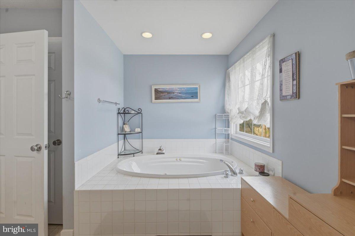 2643 MIDDLE RD, WINCHESTER, Virginia 22601, 4 Bedrooms Bedrooms, ,3 BathroomsBathrooms,Residential,For sale,2643 MIDDLE RD,VAWI2009924 MLS # VAWI2009924 2643 MIDDLE RD, WINCHESTER, Virginia 22601, 4 Bedrooms Bedrooms, ,3 BathroomsBathrooms,Residential,For sale,2643 MIDDLE RD,VAWI2009924 MLS # VAWI2009924