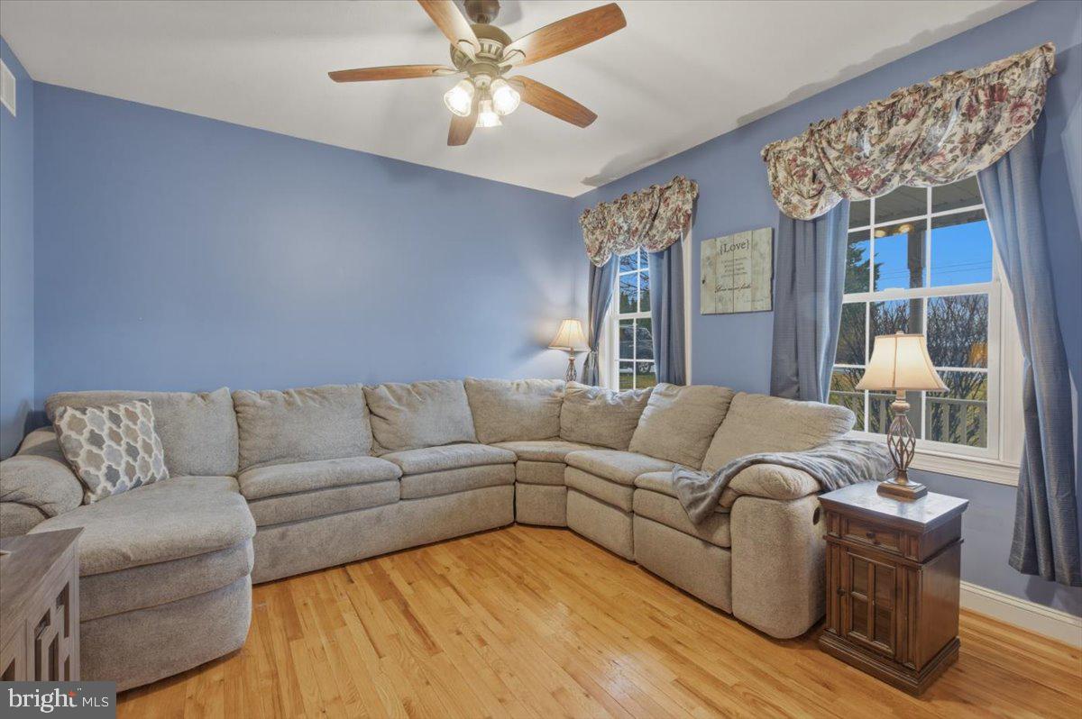 2643 MIDDLE RD, WINCHESTER, Virginia 22601, 4 Bedrooms Bedrooms, ,3 BathroomsBathrooms,Residential,For sale,2643 MIDDLE RD,VAWI2009924 MLS # VAWI2009924 2643 MIDDLE RD, WINCHESTER, Virginia 22601, 4 Bedrooms Bedrooms, ,3 BathroomsBathrooms,Residential,For sale,2643 MIDDLE RD,VAWI2009924 MLS # VAWI2009924