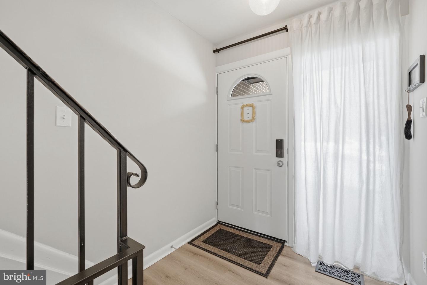 8309 HIGHCLIFFE CT, ANNANDALE, Virginia 22003, 3 Bedrooms Bedrooms, 7 Rooms Rooms,2 BathroomsBathrooms,Residential,For sale,8309 HIGHCLIFFE CT,VAFX2290472 MLS # VAFX2290472