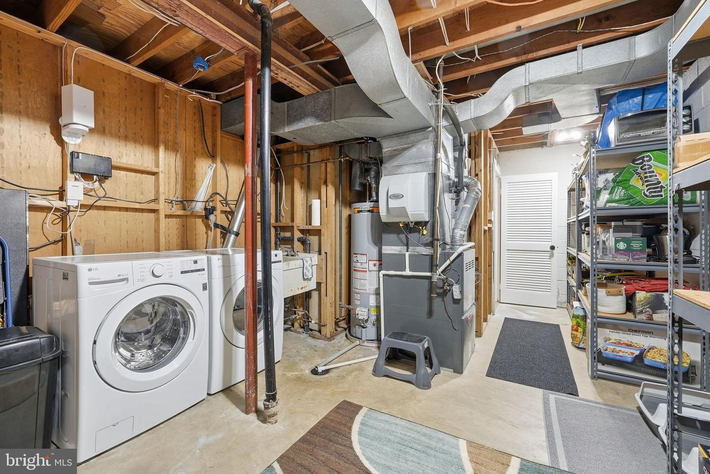 8309 HIGHCLIFFE CT, ANNANDALE, Virginia 22003, 3 Bedrooms Bedrooms, 7 Rooms Rooms,2 BathroomsBathrooms,Residential,For sale,8309 HIGHCLIFFE CT,VAFX2290472 MLS # VAFX2290472