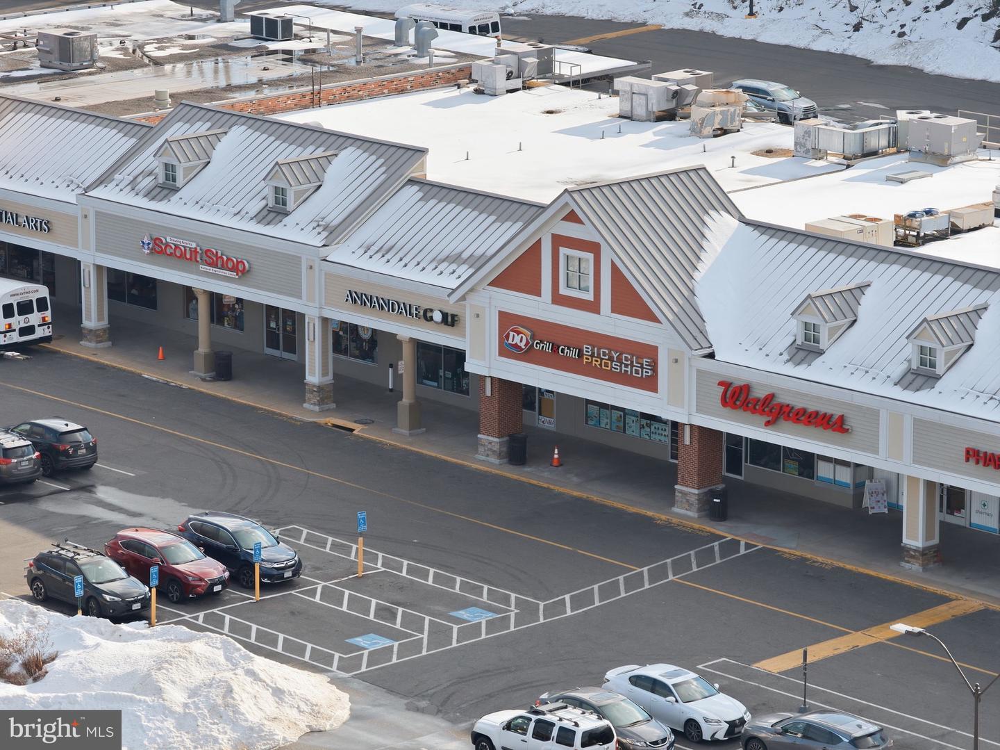 8309 HIGHCLIFFE CT, ANNANDALE, Virginia 22003, 3 Bedrooms Bedrooms, 7 Rooms Rooms,2 BathroomsBathrooms,Residential,For sale,8309 HIGHCLIFFE CT,VAFX2290472 MLS # VAFX2290472