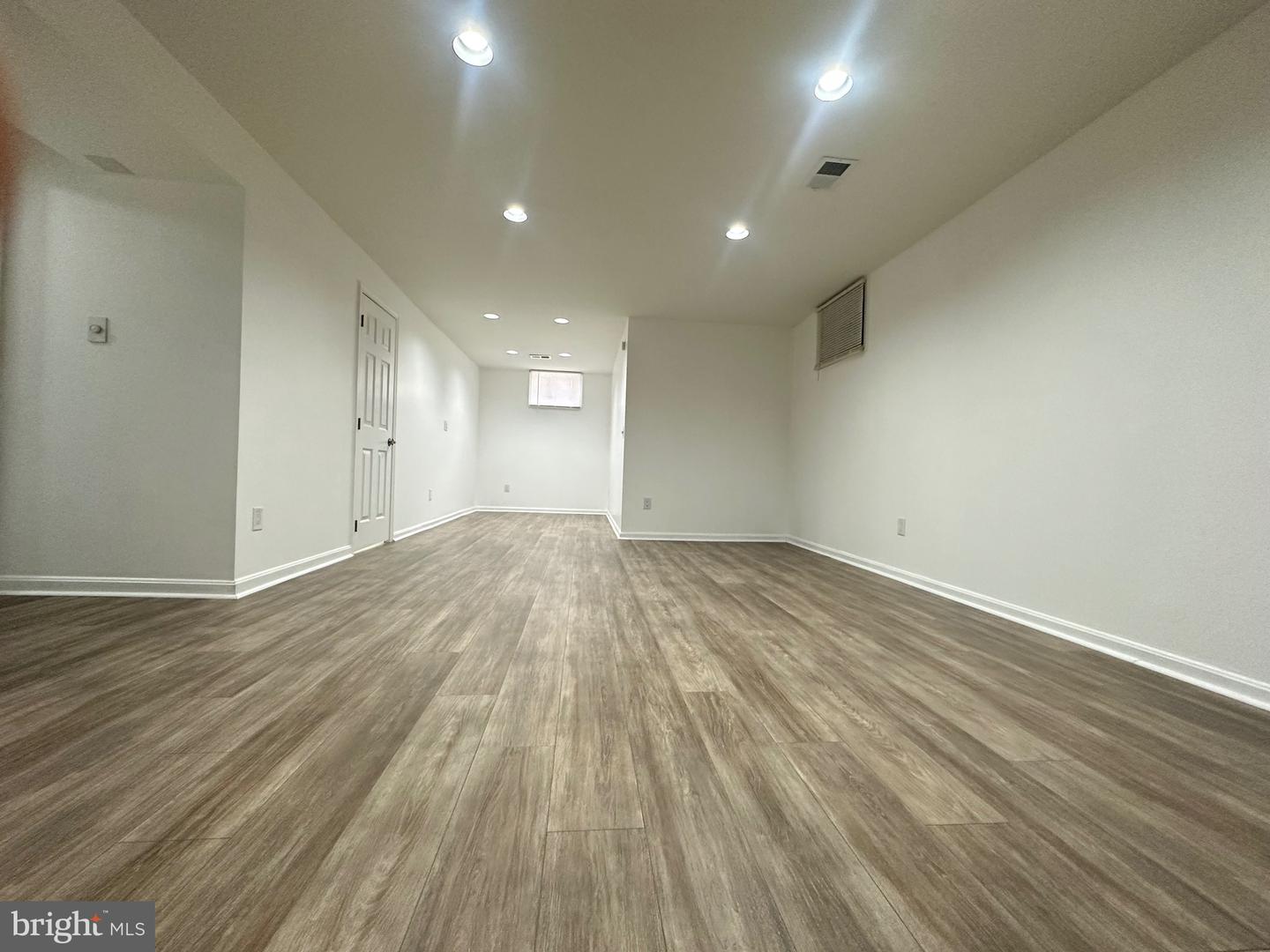 111 CONNEMARA DR, STERLING, Virginia 20164, 4 Bedrooms Bedrooms, ,3 BathroomsBathrooms,Residential,For sale,111 CONNEMARA DR,VALO2115840 MLS # VALO2115840