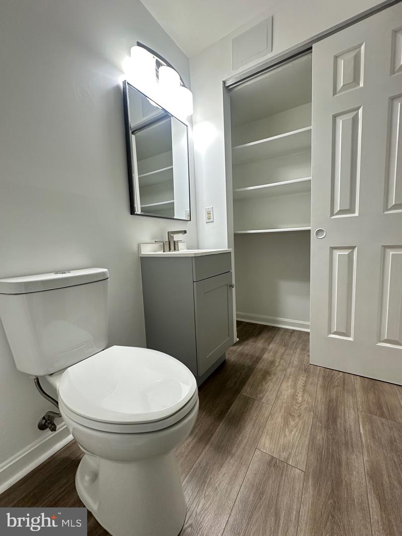 111 CONNEMARA DR, STERLING, Virginia 20164, 4 Bedrooms Bedrooms, ,3 BathroomsBathrooms,Residential,For sale,111 CONNEMARA DR,VALO2115840 MLS # VALO2115840