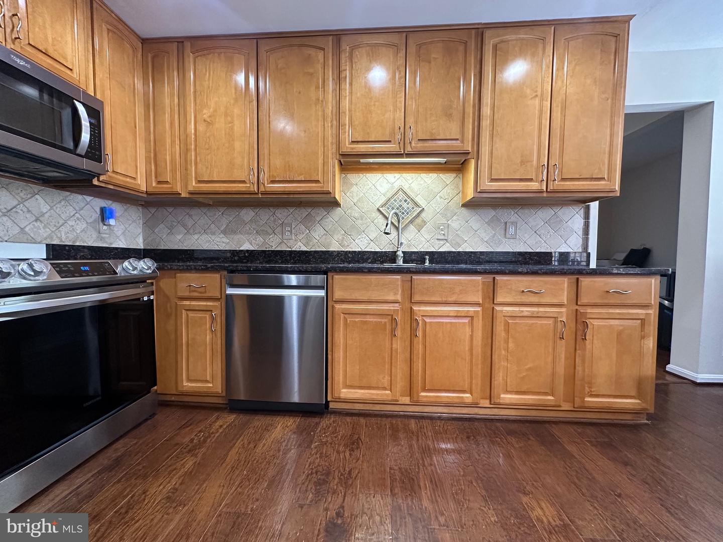 111 CONNEMARA DR, STERLING, Virginia 20164, 4 Bedrooms Bedrooms, ,3 BathroomsBathrooms,Residential,For sale,111 CONNEMARA DR,VALO2115840 MLS # VALO2115840