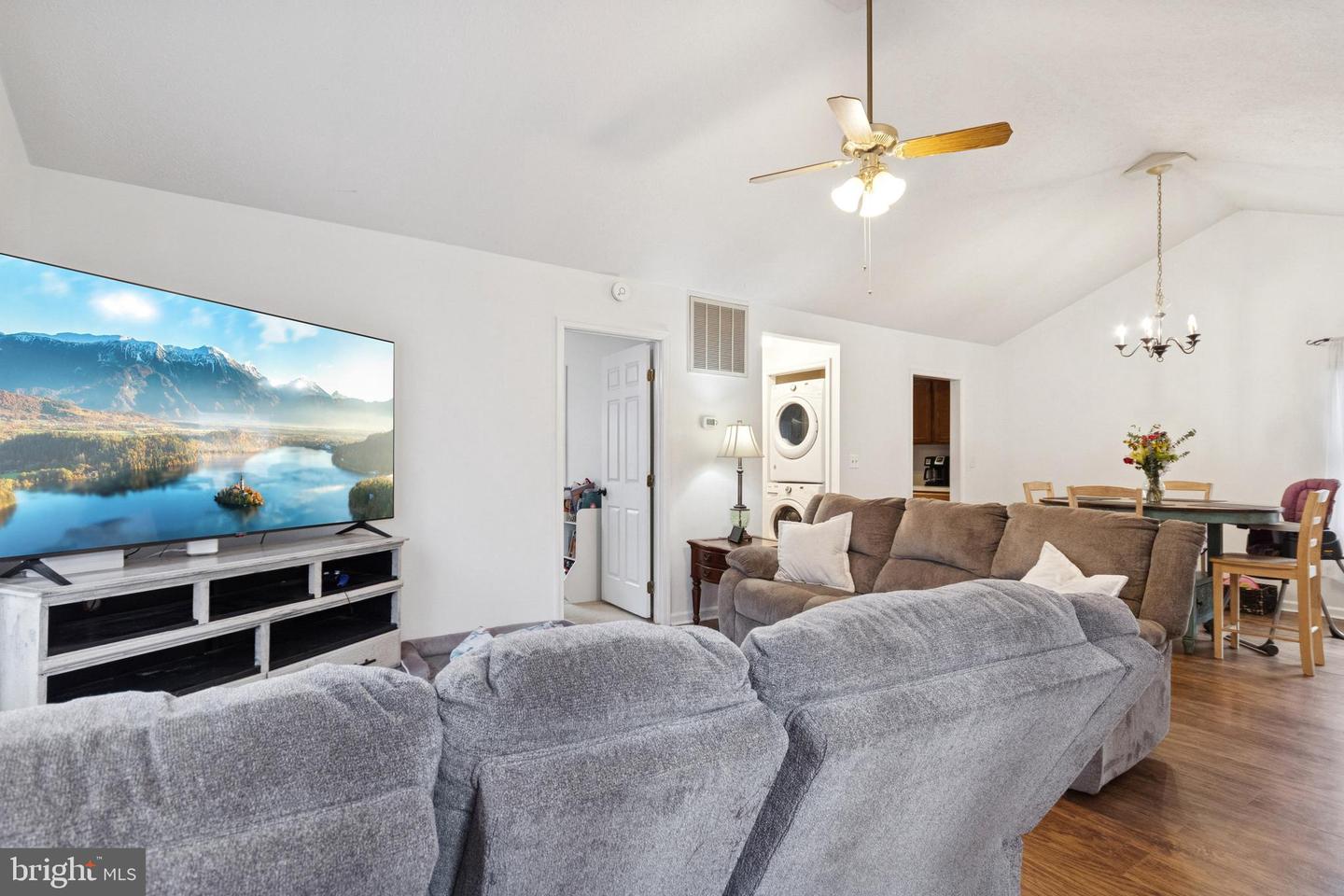 110 WILDERNESS DR, LOCUST GROVE, Virginia 22508, 2 Bedrooms Bedrooms, ,2 BathroomsBathrooms,Residential,For sale,110 WILDERNESS DR,VAOR2013304 MLS # VAOR2013304 110 WILDERNESS DR, LOCUST GROVE, Virginia 22508, 2 Bedrooms Bedrooms, ,2 BathroomsBathrooms,Residential,For sale,110 WILDERNESS DR,VAOR2013304 MLS # VAOR2013304