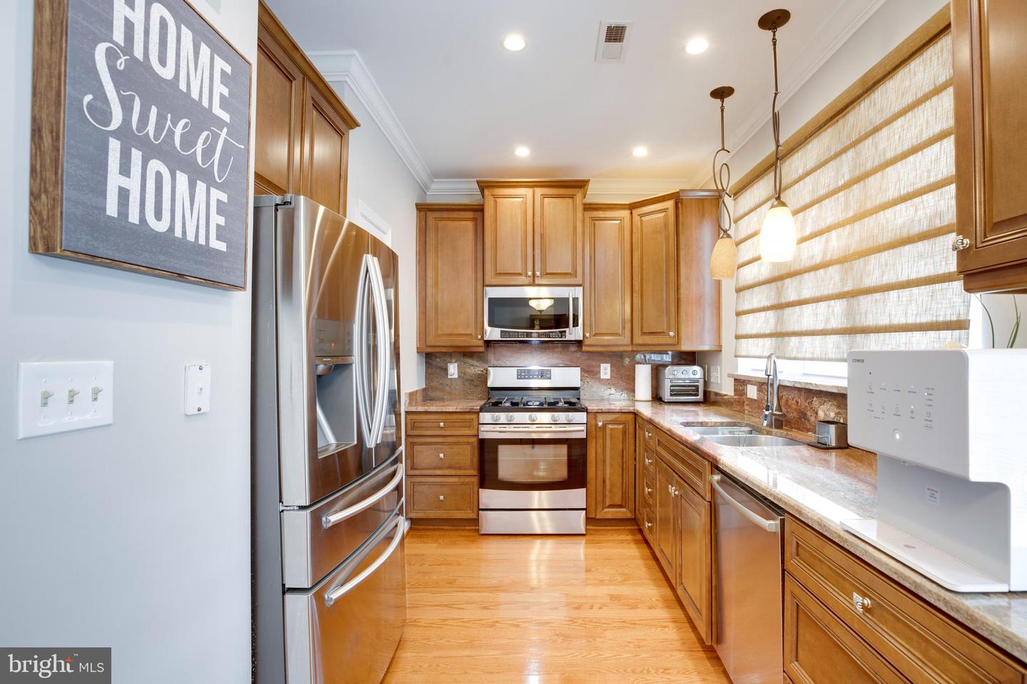 7740 DESIREE ST, ALEXANDRIA, Virginia 22315, 4 Bedrooms Bedrooms, ,2 BathroomsBathrooms,Residential,For sale,7740 DESIREE ST,VAFX2291160 MLS # VAFX2291160