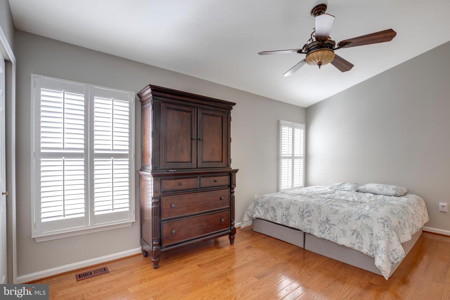 7740 DESIREE ST, ALEXANDRIA, Virginia 22315, 4 Bedrooms Bedrooms, ,2 BathroomsBathrooms,Residential,For sale,7740 DESIREE ST,VAFX2291160 MLS # VAFX2291160