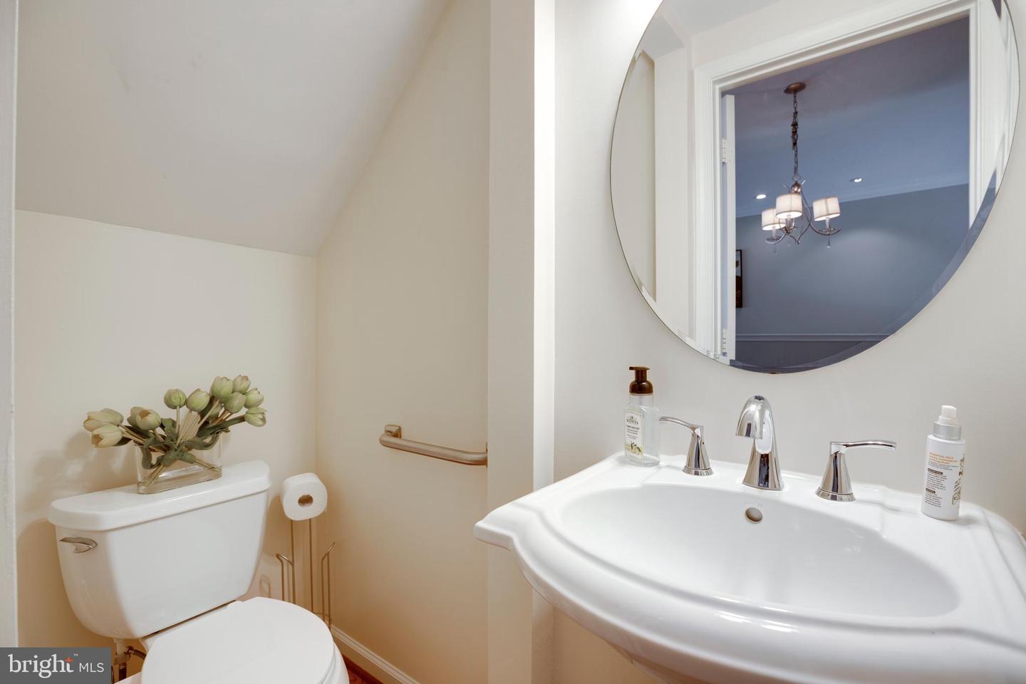 7740 DESIREE ST, ALEXANDRIA, Virginia 22315, 4 Bedrooms Bedrooms, ,2 BathroomsBathrooms,Residential,For sale,7740 DESIREE ST,VAFX2291160 MLS # VAFX2291160