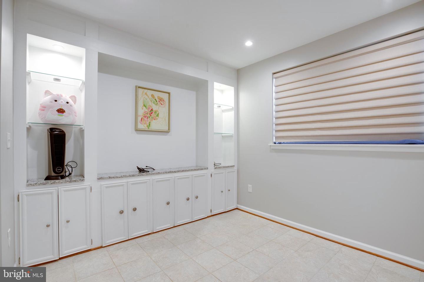 7740 DESIREE ST, ALEXANDRIA, Virginia 22315, 4 Bedrooms Bedrooms, ,2 BathroomsBathrooms,Residential,For sale,7740 DESIREE ST,VAFX2291160 MLS # VAFX2291160