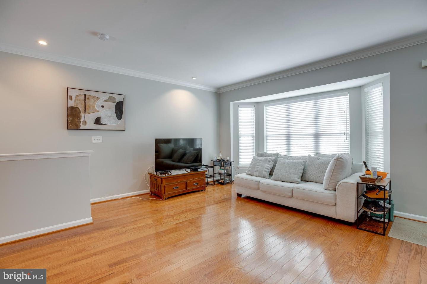 7740 DESIREE ST, ALEXANDRIA, Virginia 22315, 4 Bedrooms Bedrooms, ,2 BathroomsBathrooms,Residential,For sale,7740 DESIREE ST,VAFX2291160 MLS # VAFX2291160