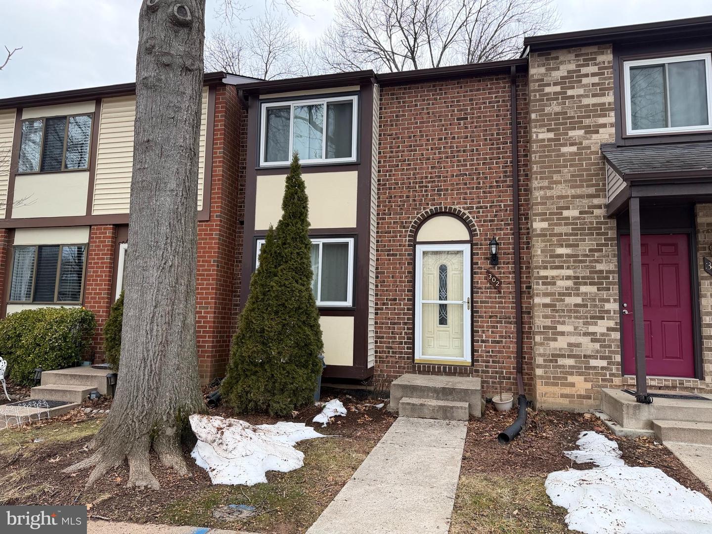 302 GILES PL, STERLING, Virginia 20164, 3 Bedrooms Bedrooms, ,2 BathroomsBathrooms,Residential,For sale,302 GILES PL,VALO2116008 MLS # VALO2116008